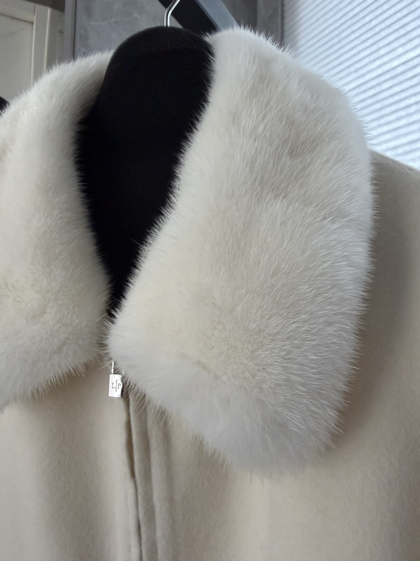 Cheap Loro Piana Jackets for Women in 225598, $350 USD- [IB225598] - Replica Loro Piana Jackets for Women