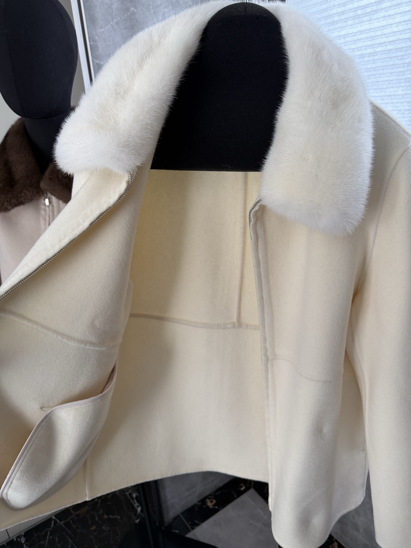 Cheap Loro Piana Jackets for Women in 225598, $350 USD- [IB225598] - Replica Loro Piana Jackets for Women