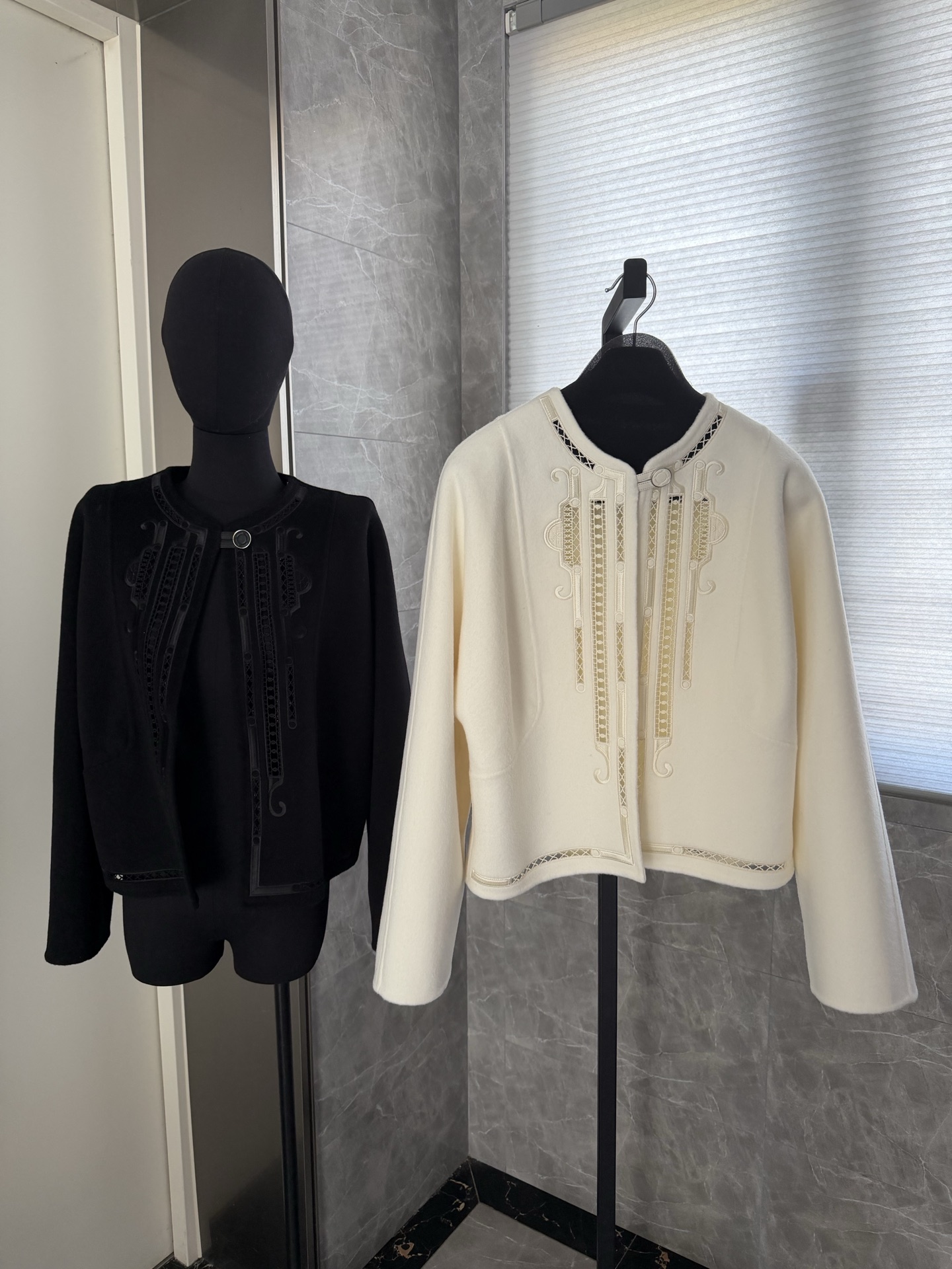 Cheap Hernes Jackets for Women in 225611, $320 USD- [IB225611] - Replica Hernes Jackets for Women