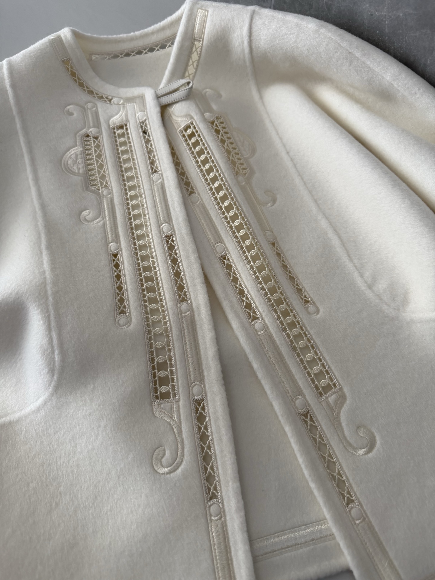 Cheap Hernes Jackets for Women in 225611, $320 USD- [IB225611] - Replica Hernes Jackets for Women