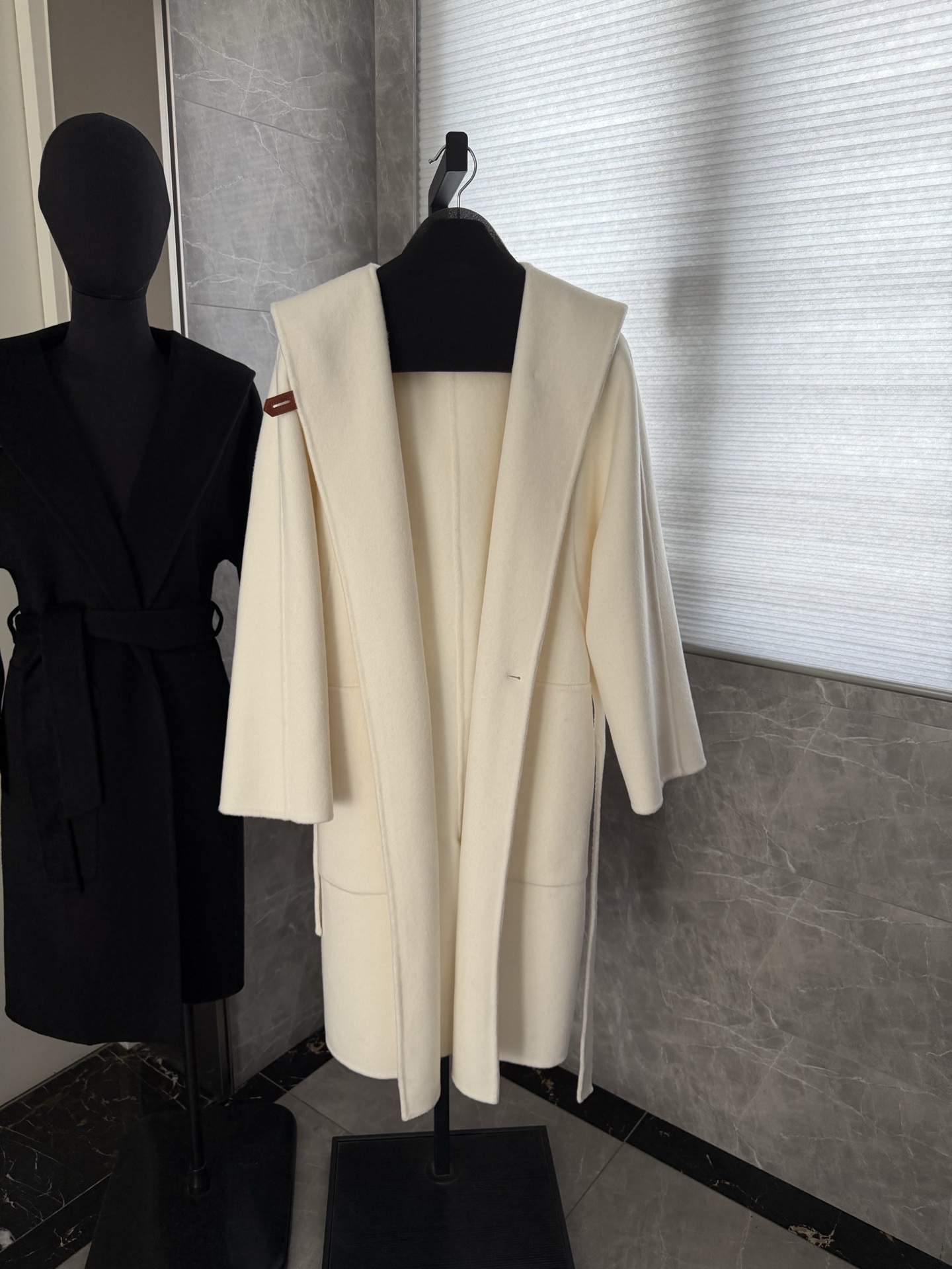 Cheap Hernes Jackets for Women in 225613, $320 USD- [IB225613] - Replica Hernes Jackets for Women