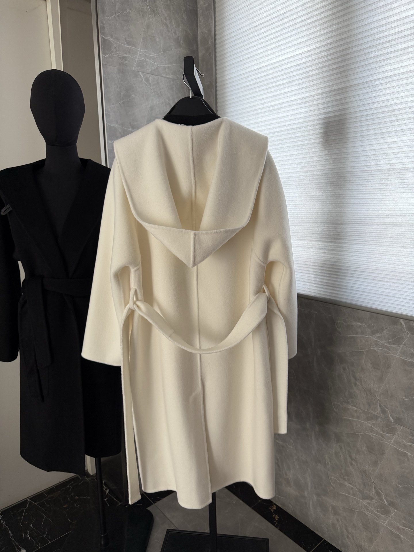 Cheap Hernes Jackets for Women in 225613, $320 USD- [IB225613] - Replica Hernes Jackets for Women