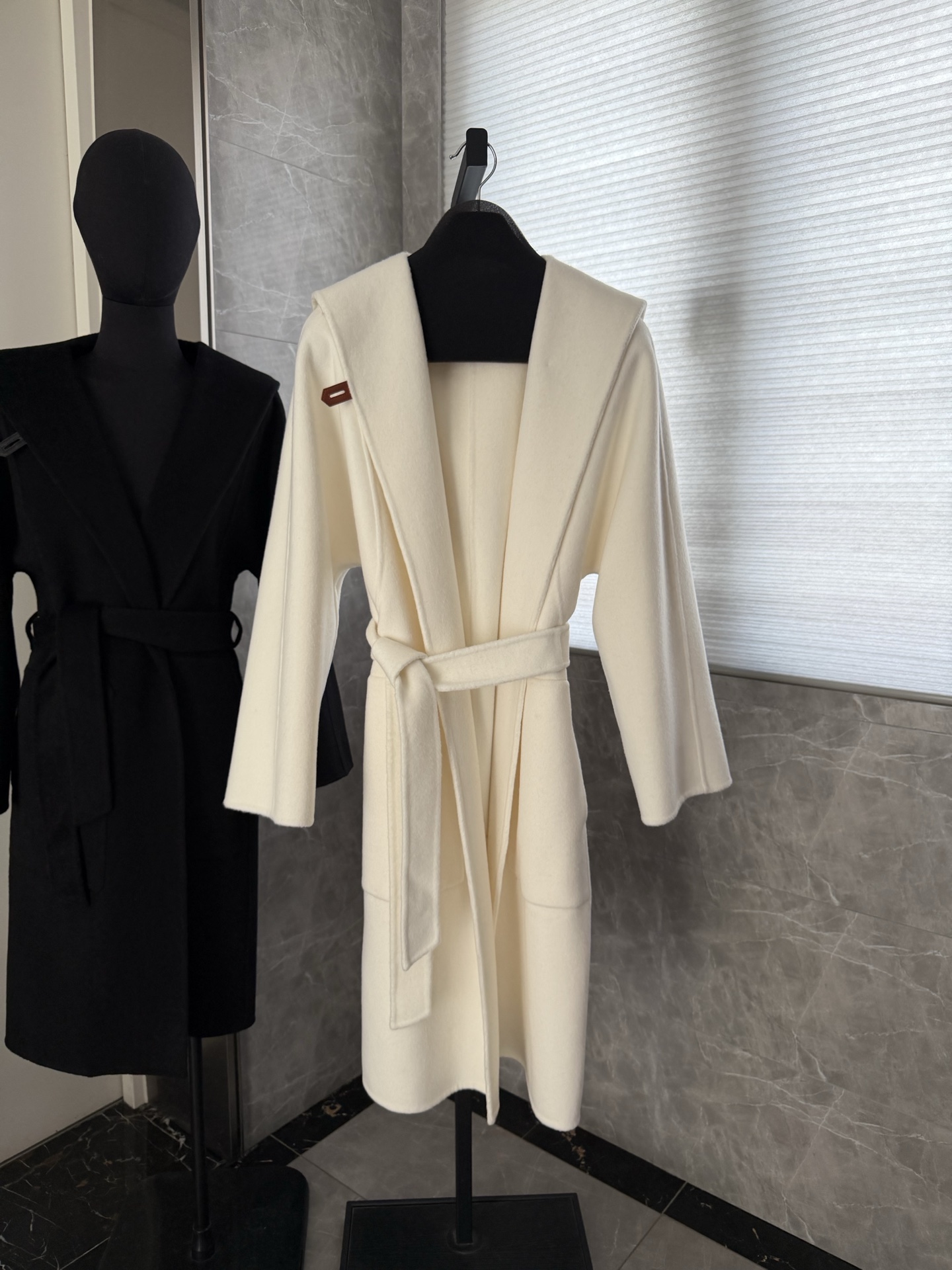 Cheap Hernes Jackets for Women in 225613, $320 USD- [IB225613] - Replica Hernes Jackets for Women