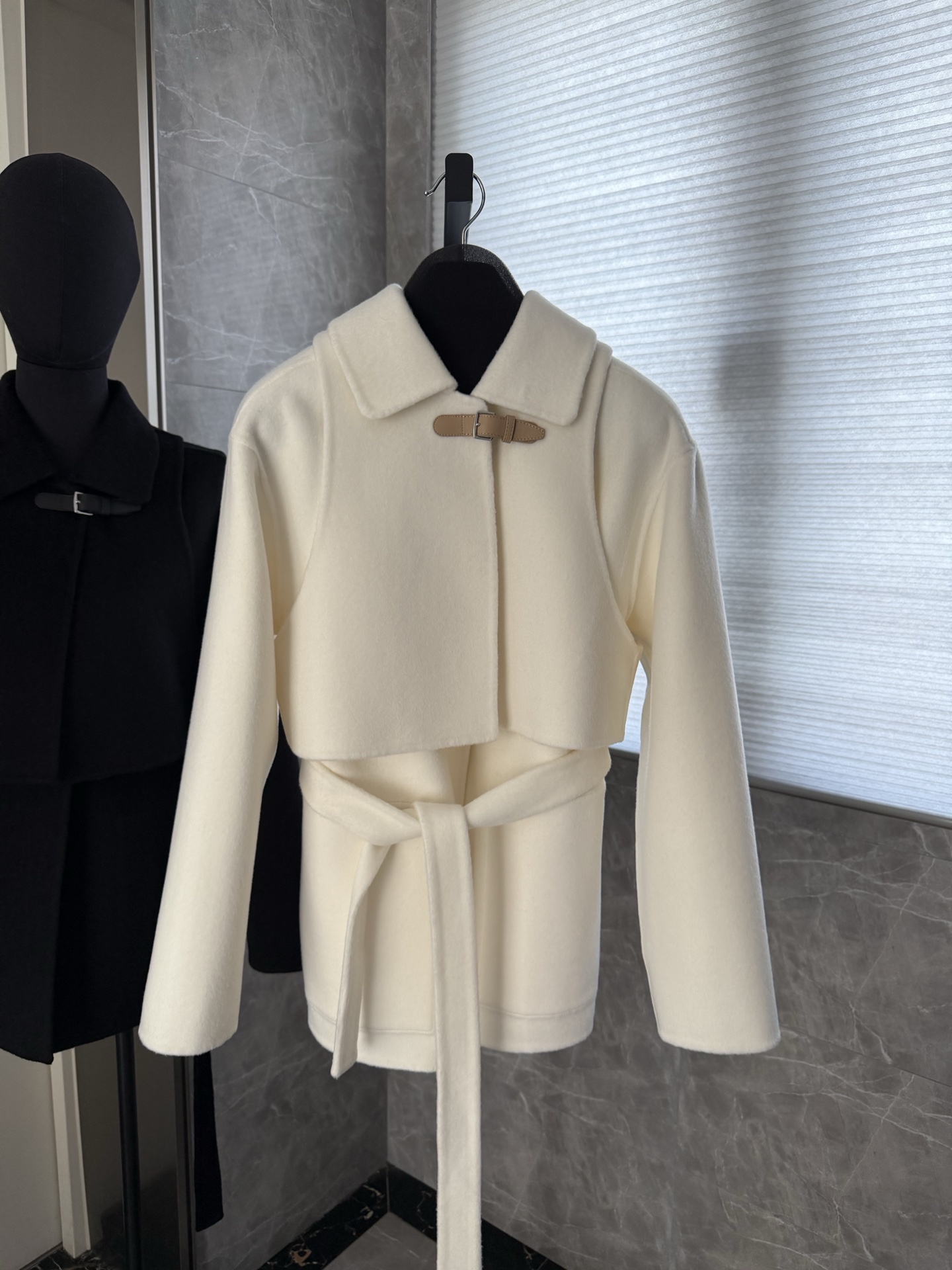 Cheap Hernes Jackets for Women in 225615, $320 USD- [IB225615] - Replica Hernes Jackets for Women