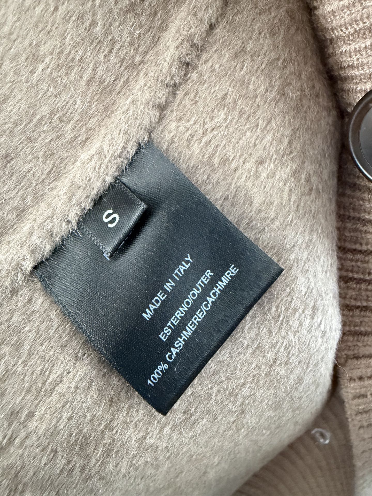 Cheap Loro Piana Jackets for Women in 225616, $320 USD- [IB225616] - Replica Loro Piana Jackets for Women