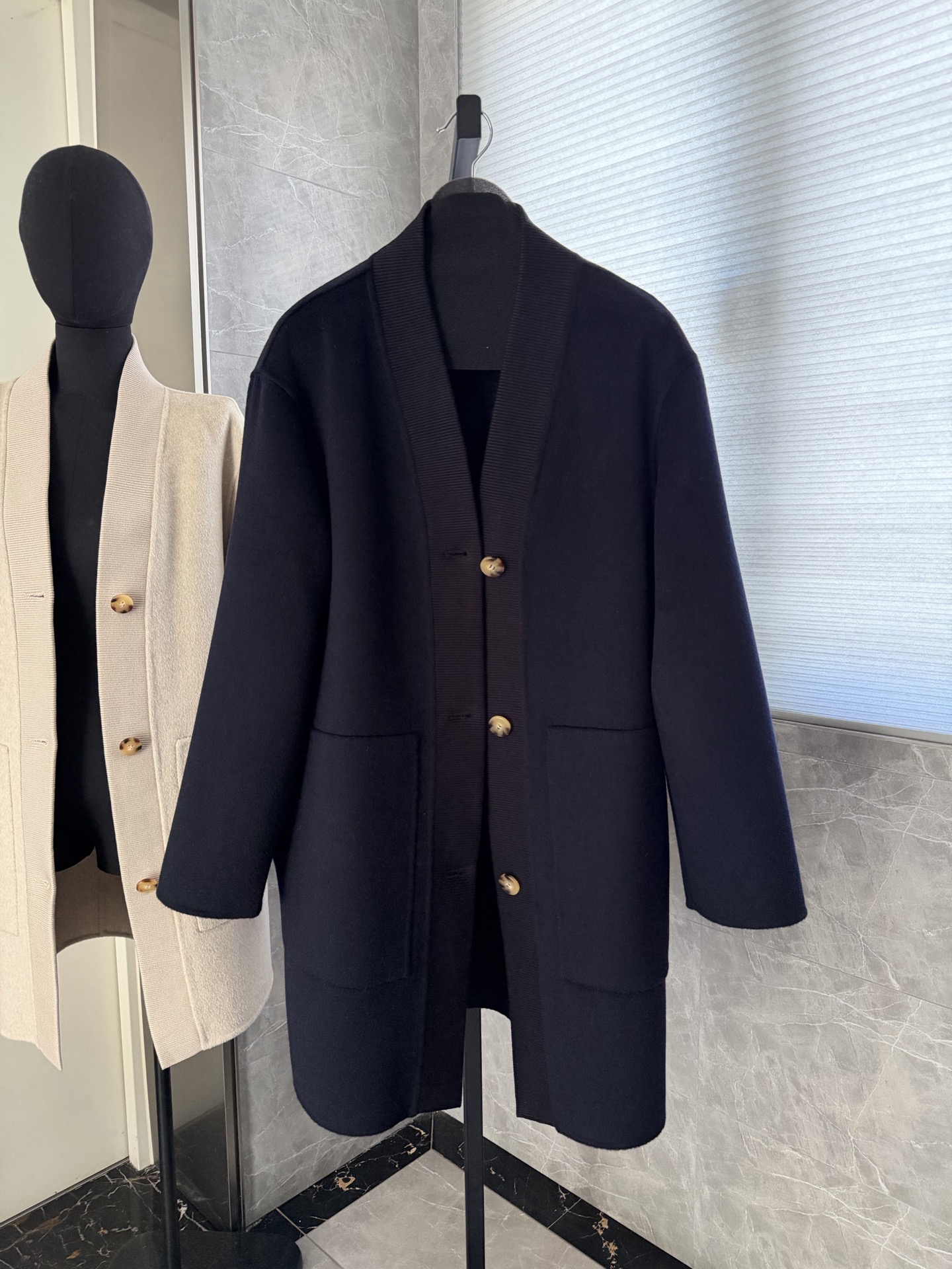 Cheap Hernes Jackets for Women in 225618, $320 USD- [IB225618] - Replica Hernes Jackets for Women