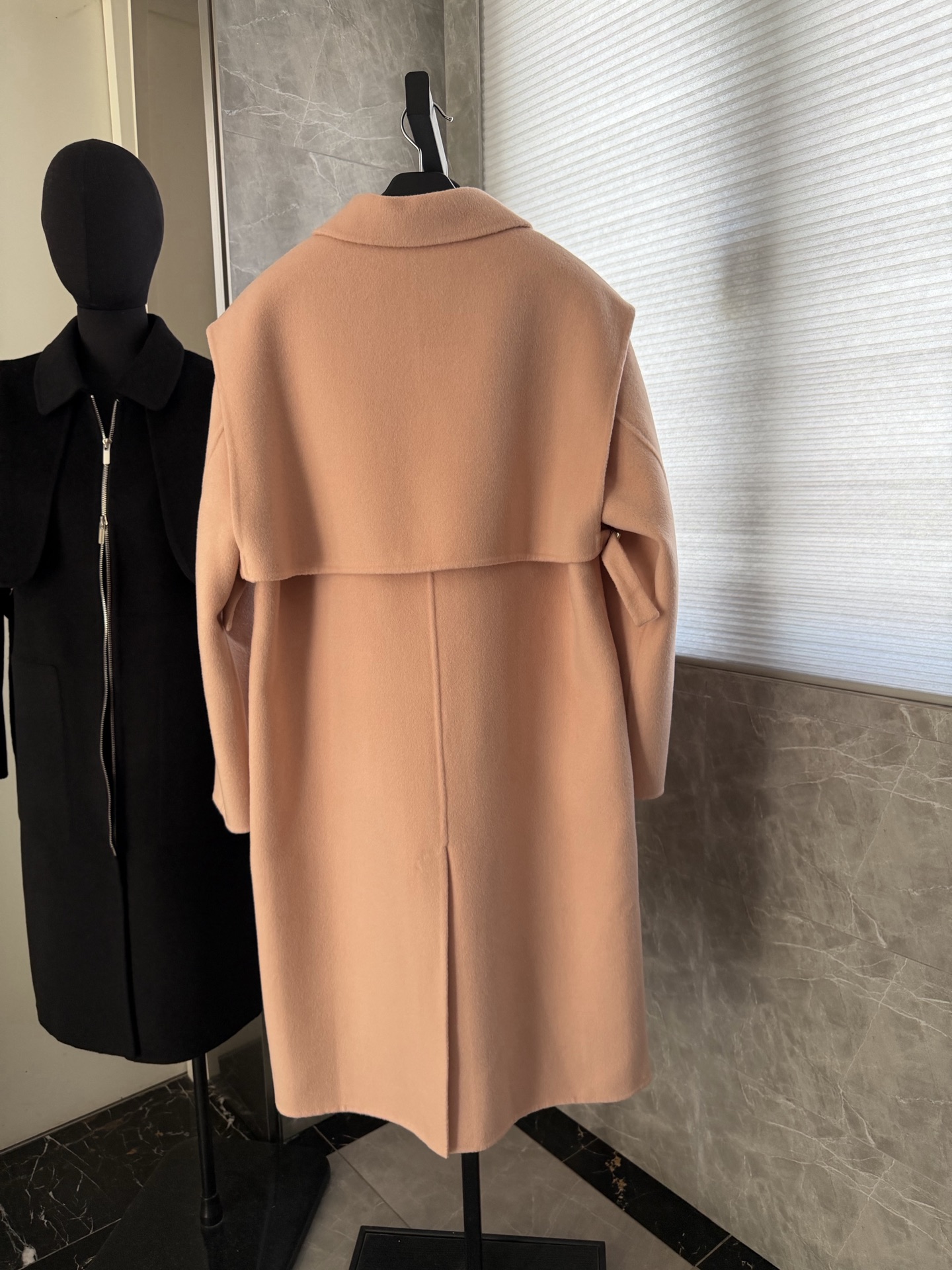 Cheap Hernes Jackets for Women in 225620, $320 USD- [IB225620] - Replica Hernes Jackets for Women