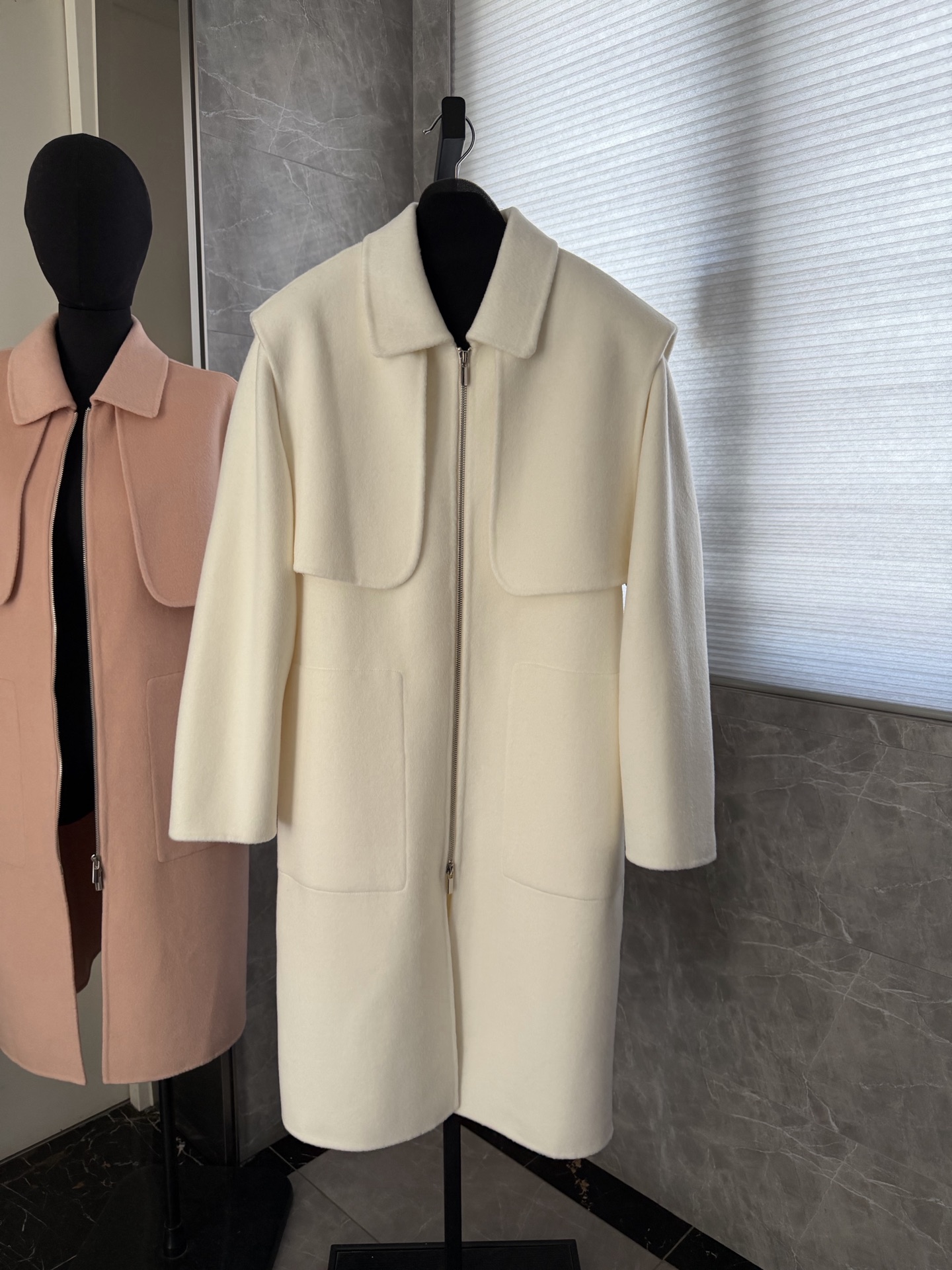 Cheap Hernes Jackets for Women in 225622, $320 USD- [IB225622] - Replica Hernes Jackets for Women