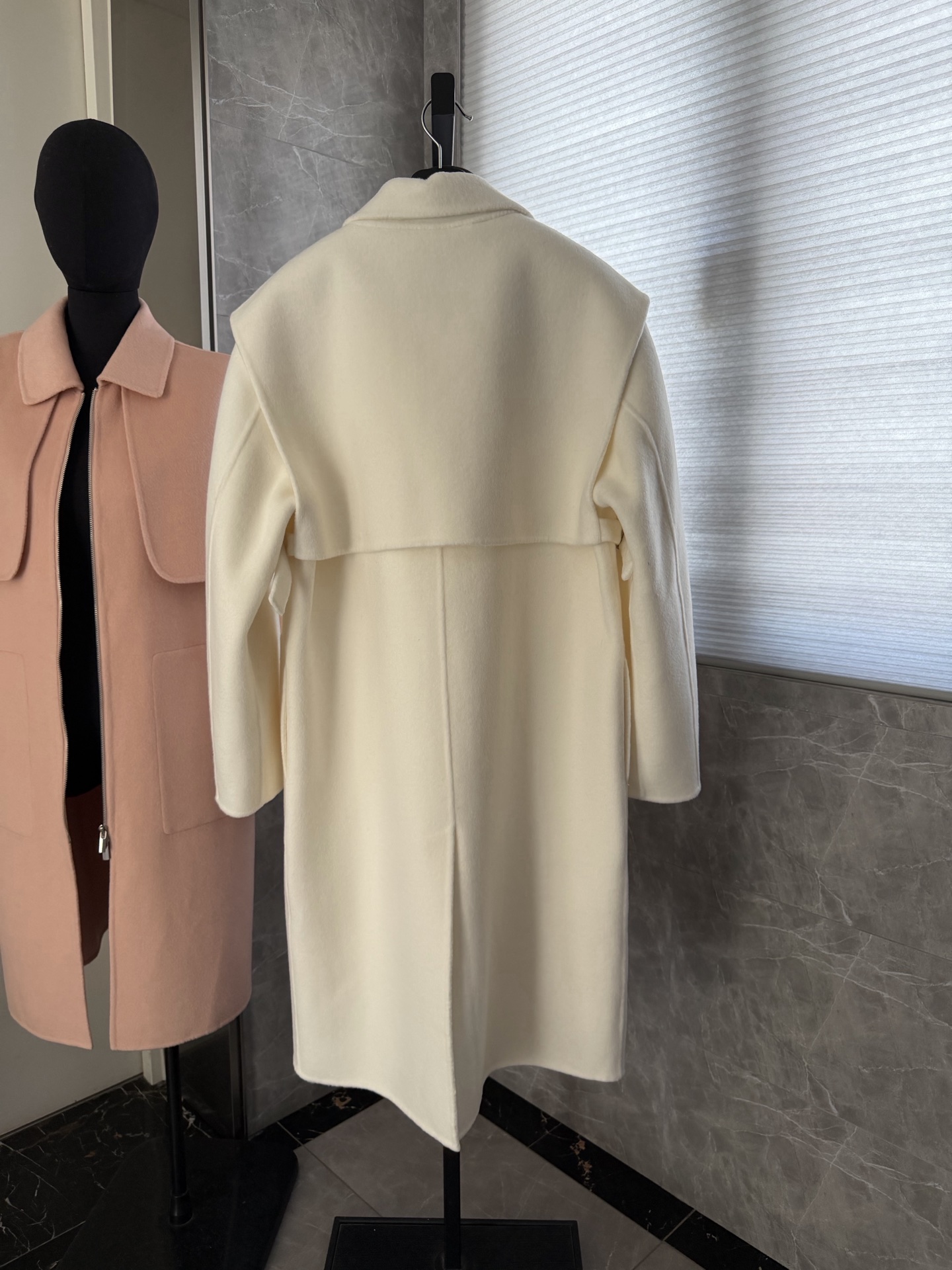 Cheap Hernes Jackets for Women in 225622, $320 USD- [IB225622] - Replica Hernes Jackets for Women