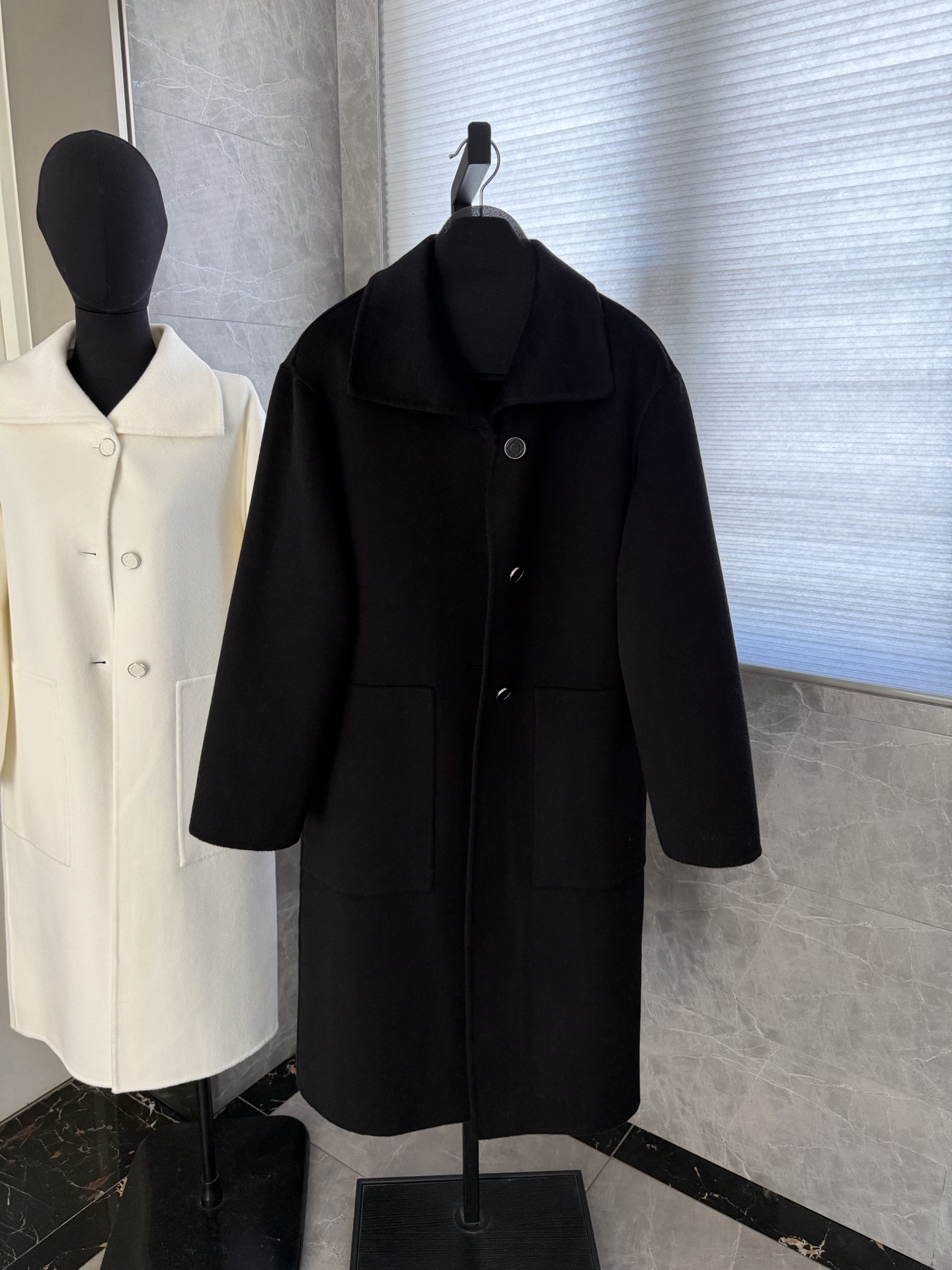 Cheap Hernes Jackets for Women in 225627, $320 USD- [IB225627] - Replica Hernes Jackets for Women