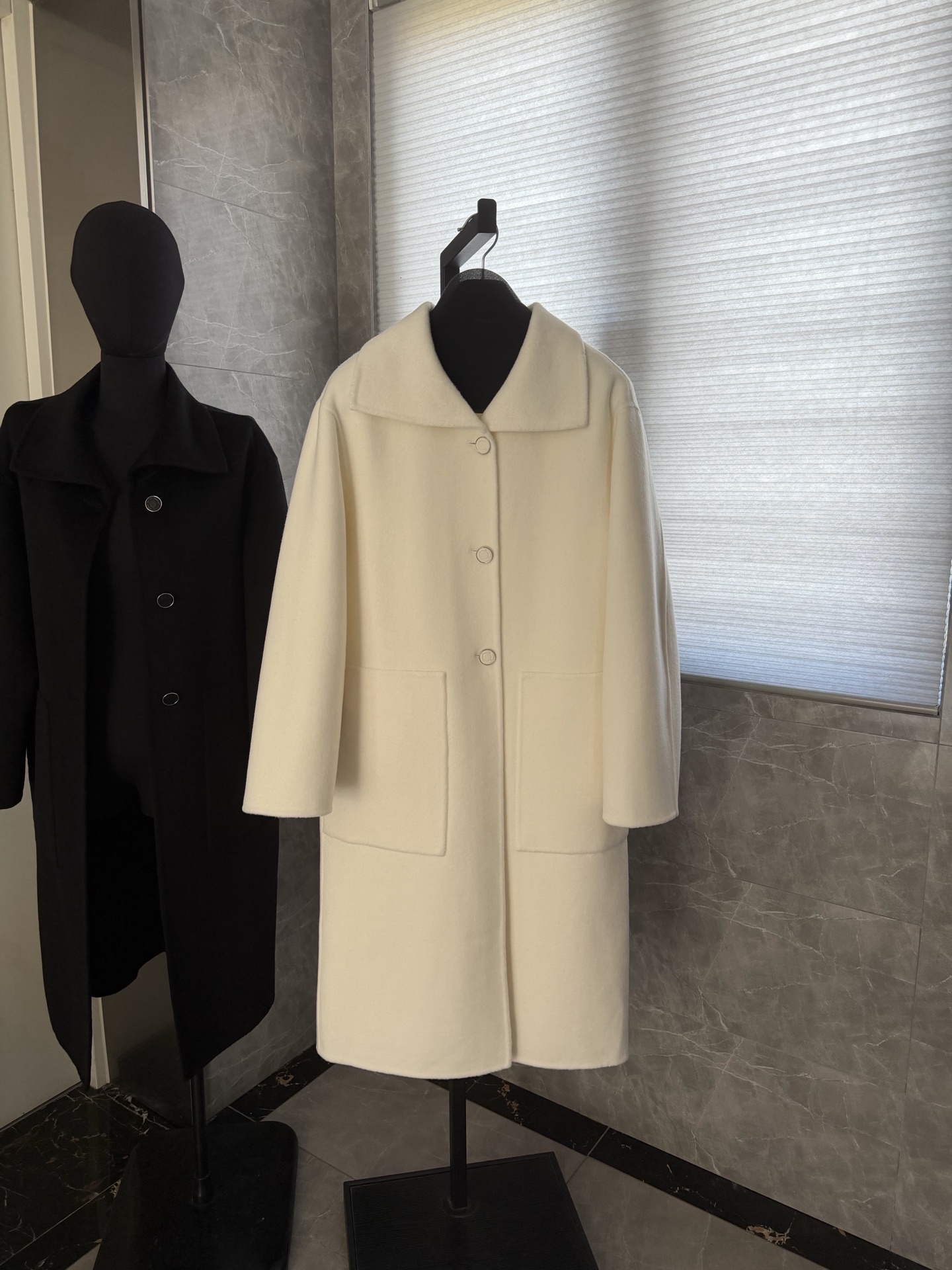 Cheap Hernes Jackets for Women in 225628, $320 USD- [IB225628] - Replica Hernes Jackets for Women