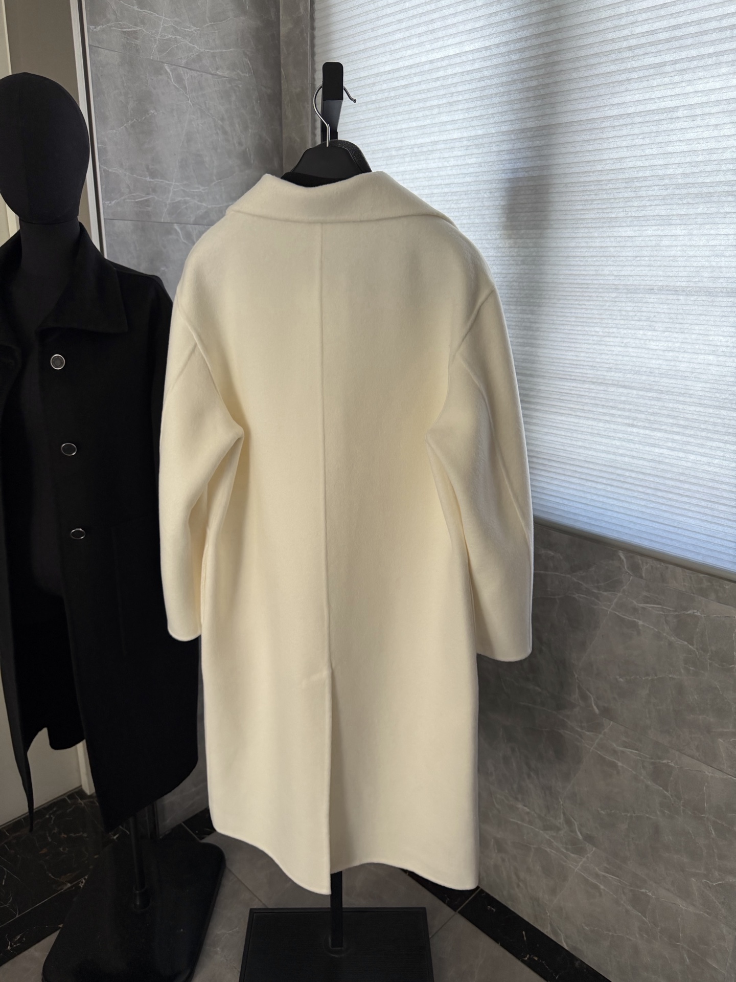 Cheap Hernes Jackets for Women in 225628, $320 USD- [IB225628] - Replica Hernes Jackets for Women