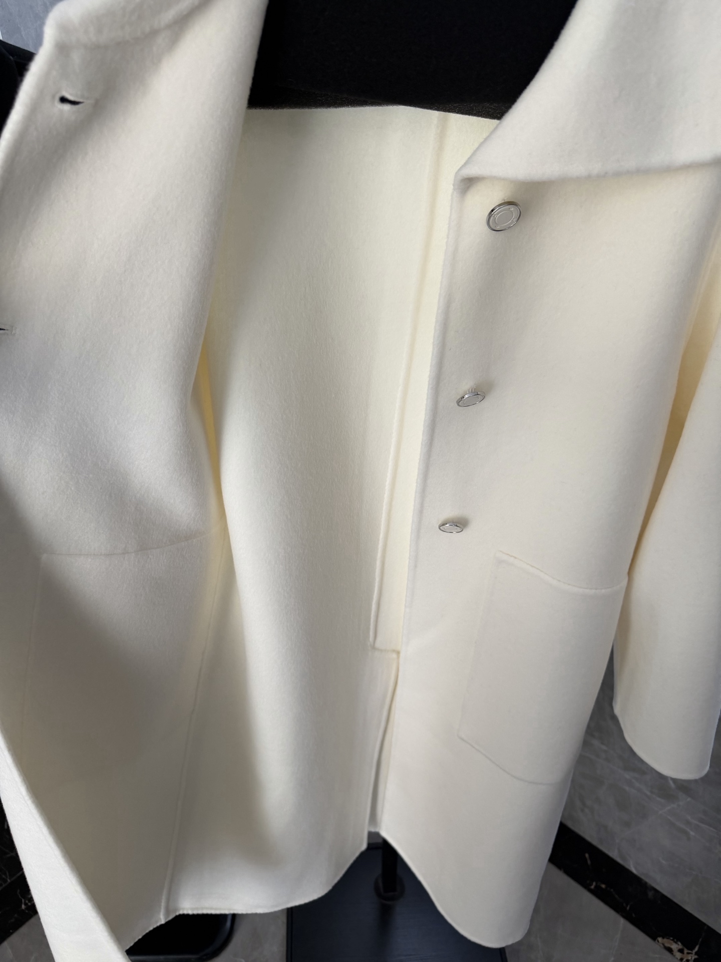 Cheap Hernes Jackets for Women in 225628, $320 USD- [IB225628] - Replica Hernes Jackets for Women