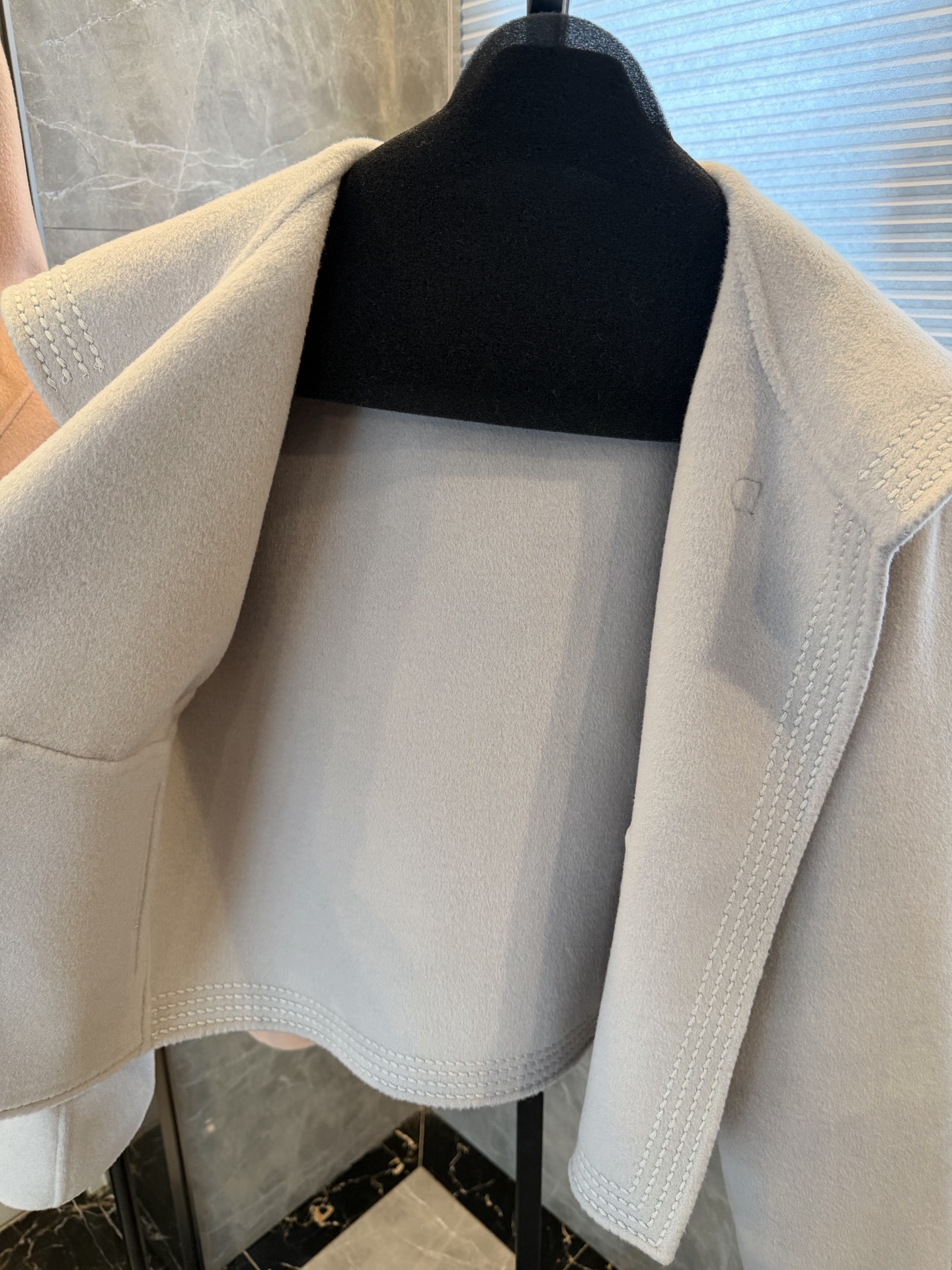 Cheap Hernes Jackets for Women in 225629, $300 USD- [IB225629] - Replica Hernes Jackets for Women