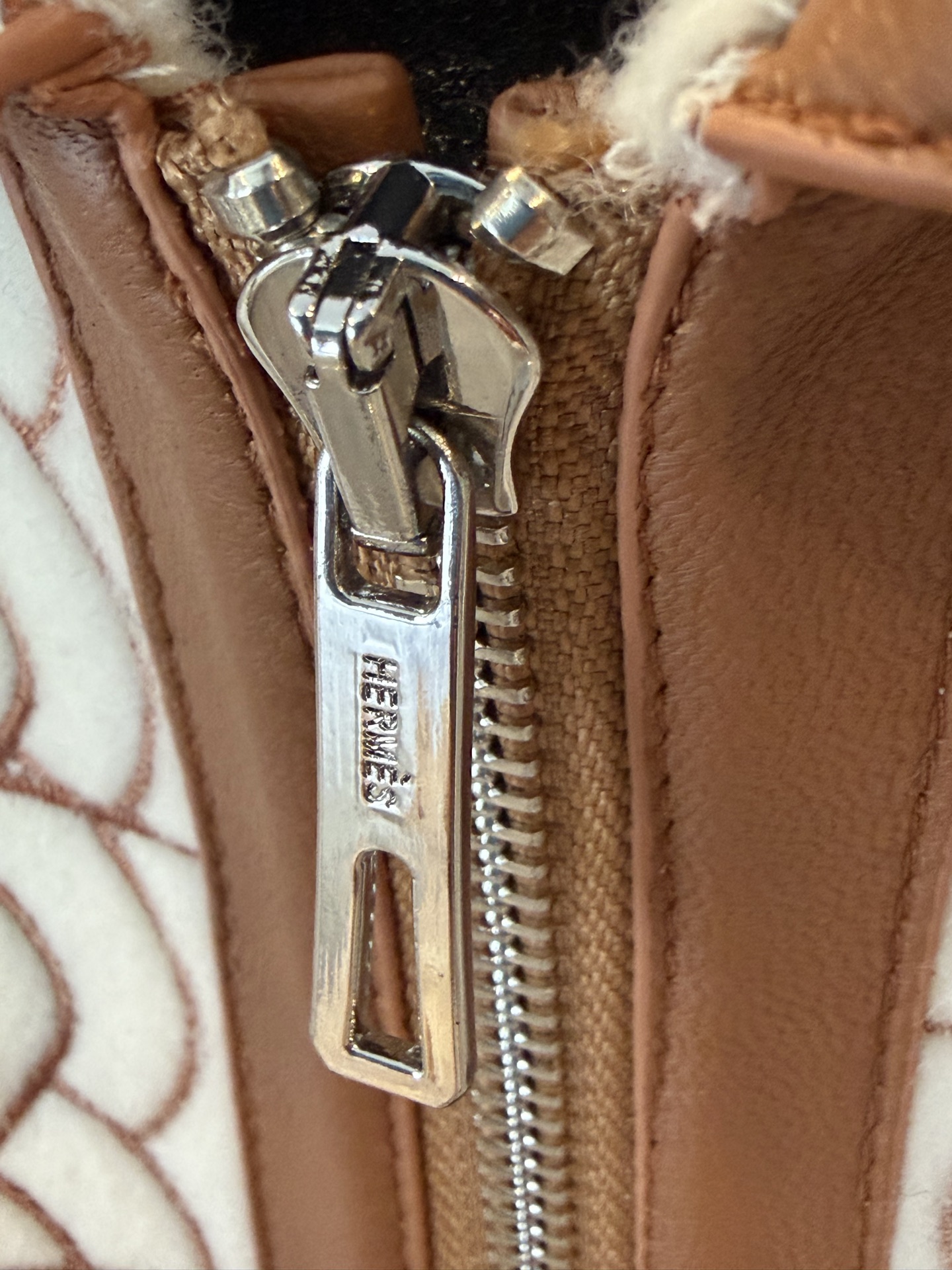 Cheap Hernes Jackets for Women in 225637, $300 USD- [IB225637] - Replica Hernes Jackets for Women