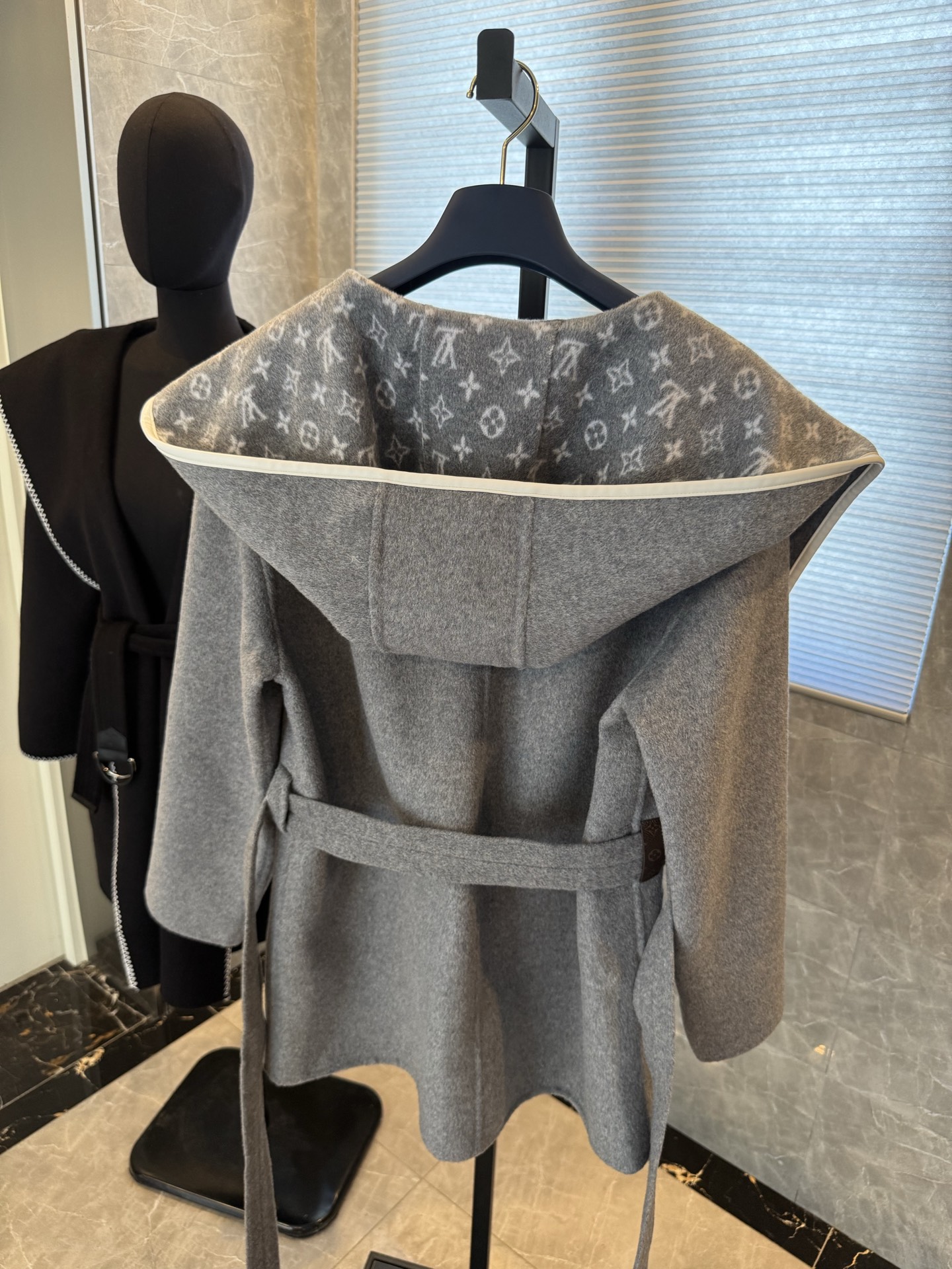 Cheap Louis Vuitton Jackets for Women in 225650, $320 USD- [IB225650] - Replica Louis Vuitton Jackets for Women