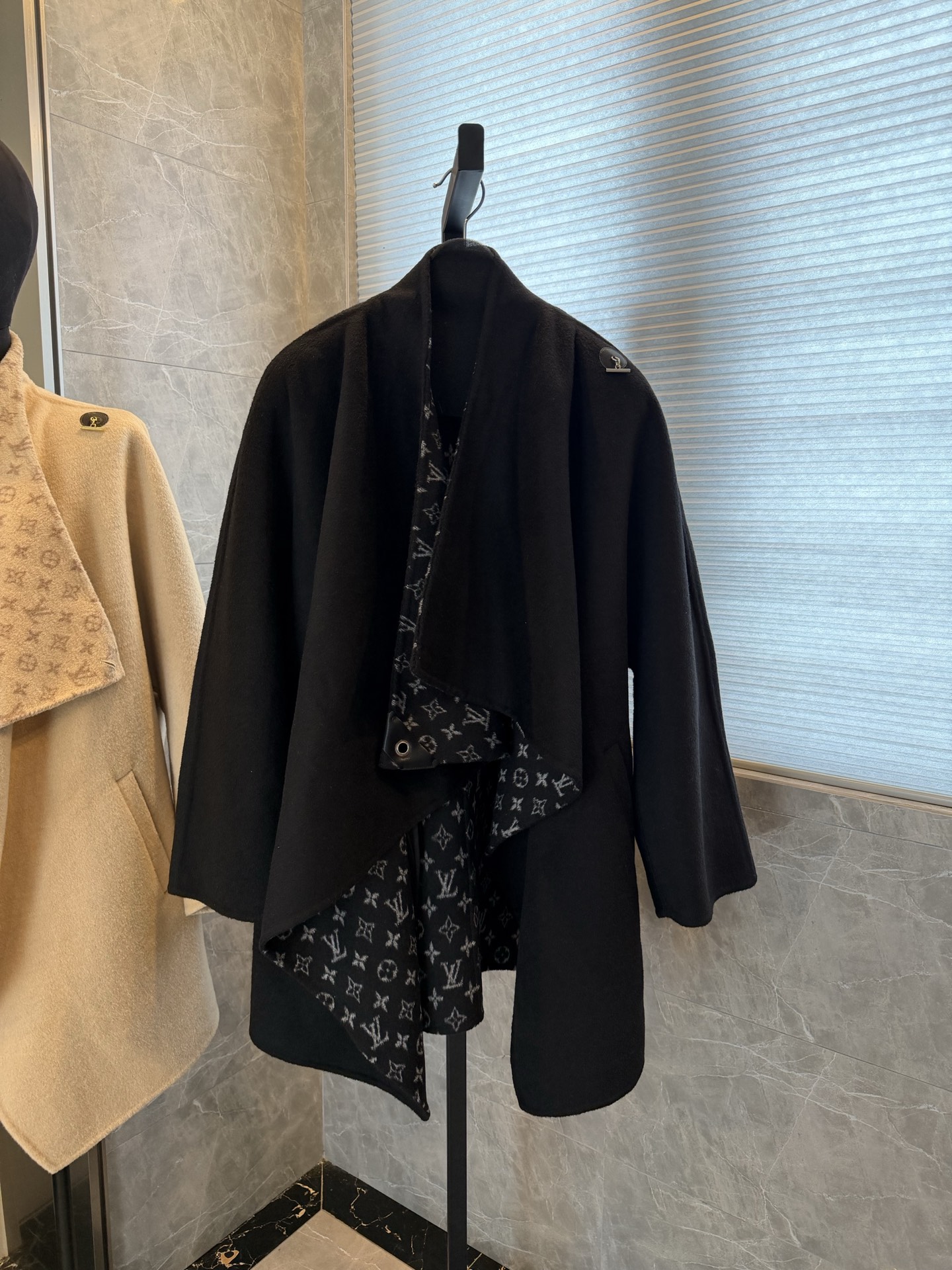 Cheap Louis Vuitton Jackets for Women in 225687, $350 USD- [IB225687] - Replica Louis Vuitton Jackets for Women