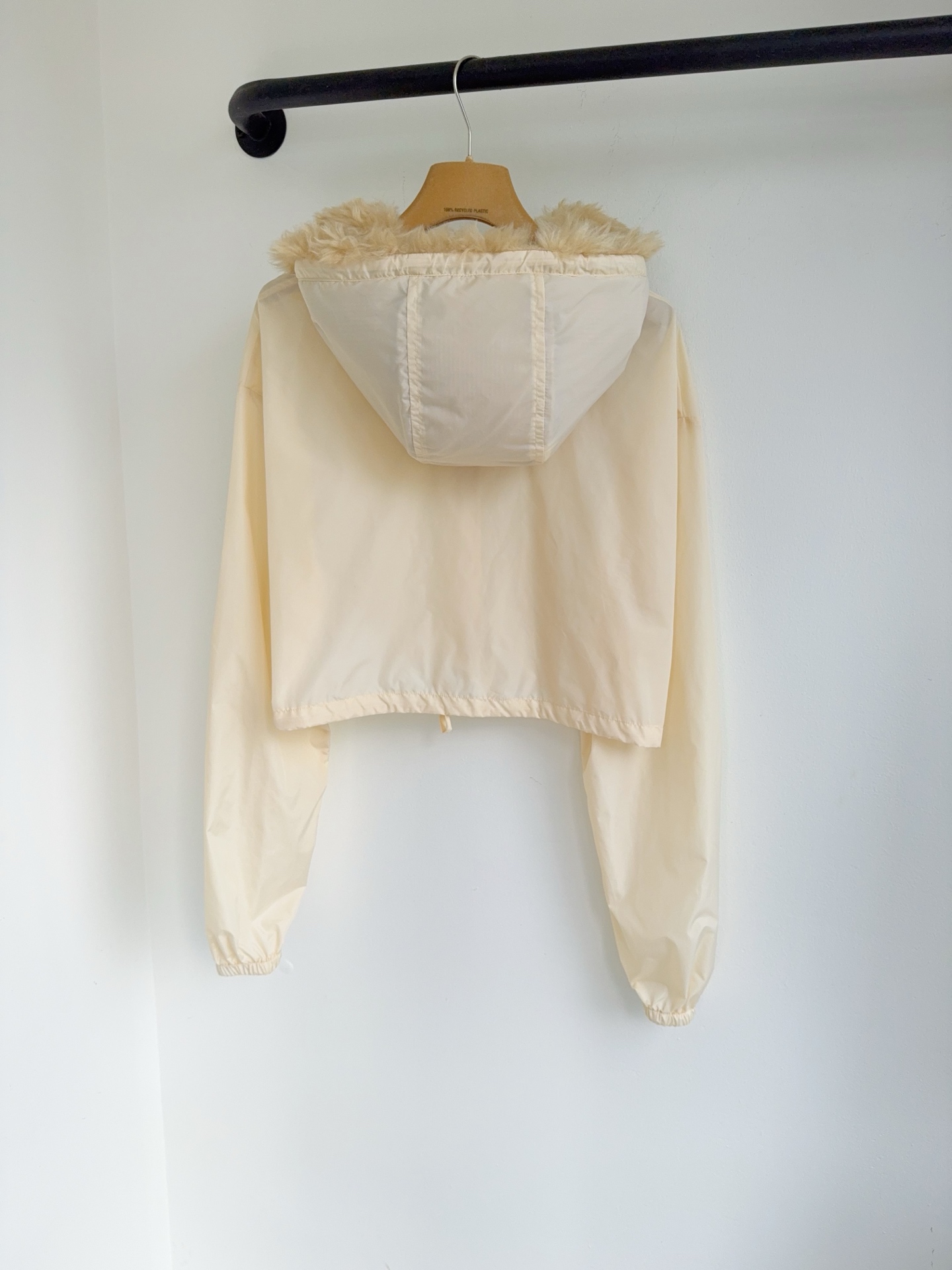 Cheap MiuMiu Jackets in 225692, $105 USD- [IB225692] - Replica MiuMiu Jackets