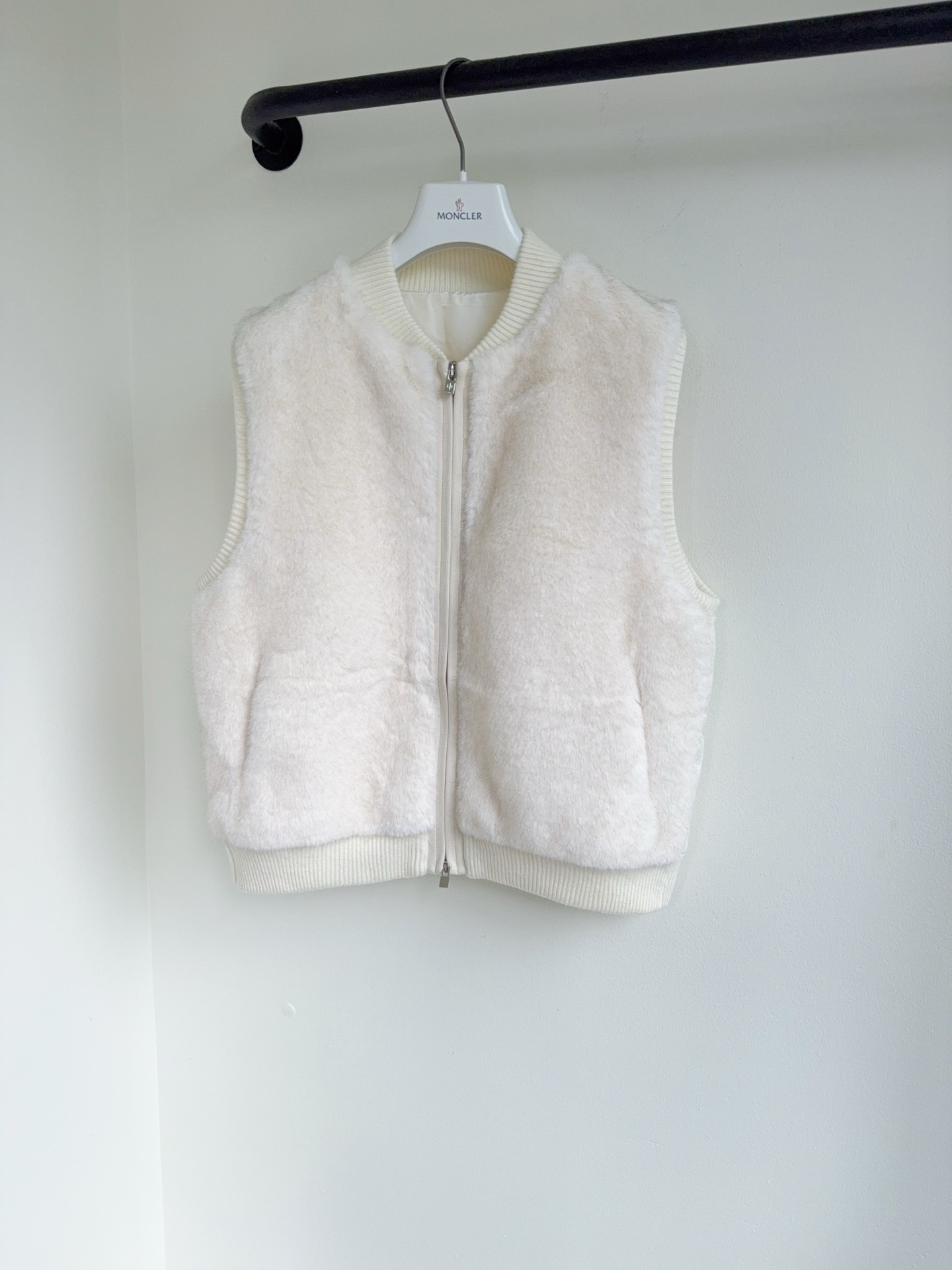 Cheap Loro Piana Jackets for Women in 225708, $110 USD- [IB225708] - Replica Loro Piana Jackets for Women