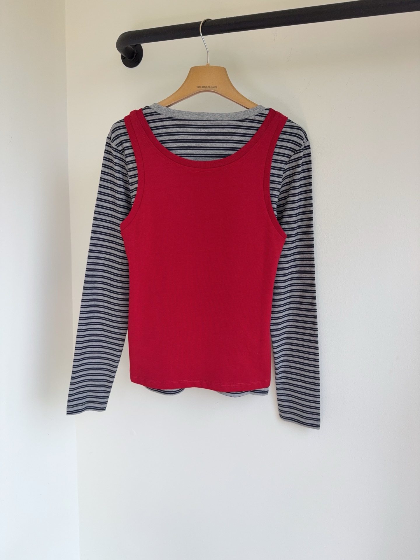 Cheap MiuMiu Long-Sleeved T-shirts in 225720, $45 USD- [IB225720] - Replica MiuMiu Long-Sleeved T-shirts