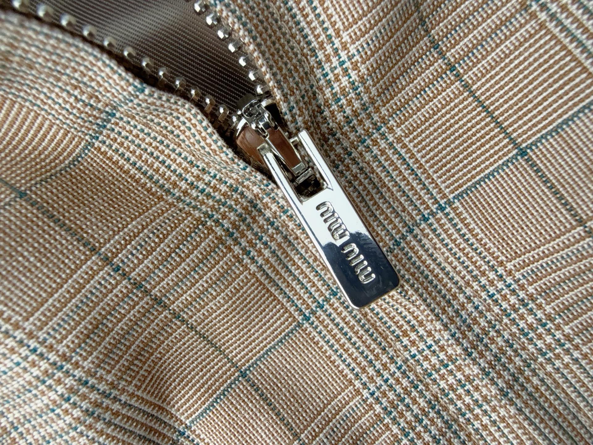 Cheap MiuMiu Jackets in 225775, $120 USD- [IB225775] - Replica MiuMiu Jackets
