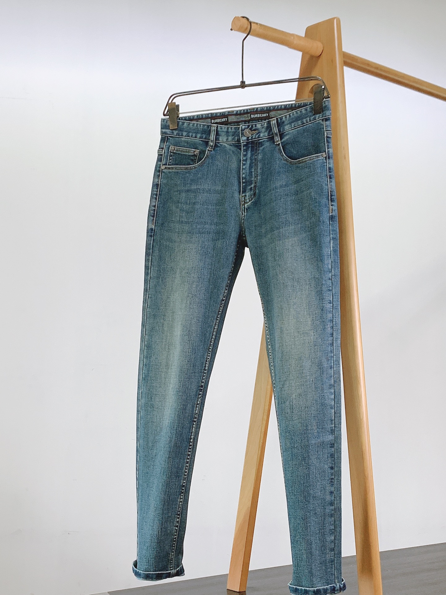 Cheap Burberry Jeans for Men in 225806, $70 USD- [IB225806] - Replica Burberry Jeans for Men