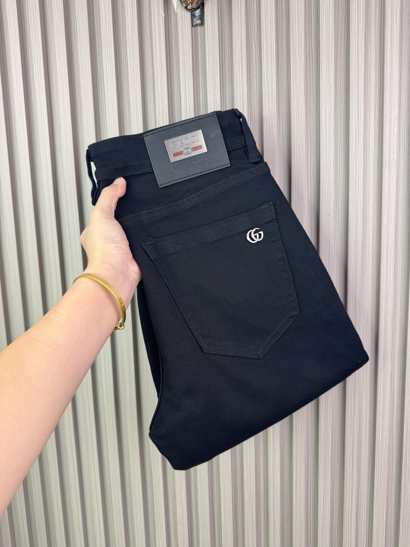 Cheap Gucci Jeans for Men in 225984, $65 USD- [IB225984] - Replica Gucci Jeans for Men