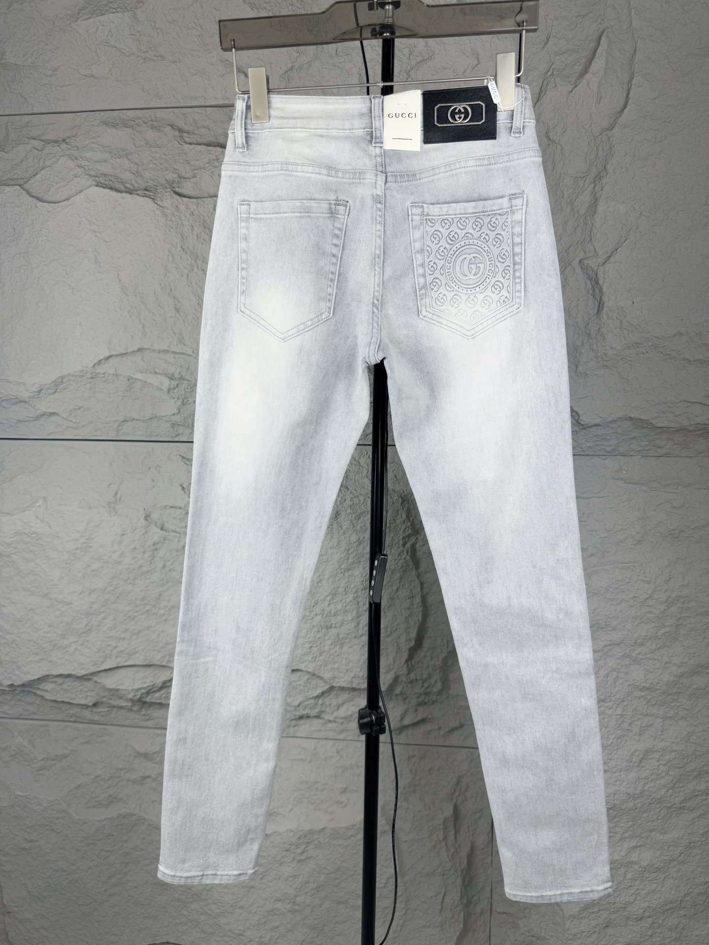 Cheap Gucci Jeans for Men in 225986, $65 USD- [IB225986] - Replica Gucci Jeans for Men
