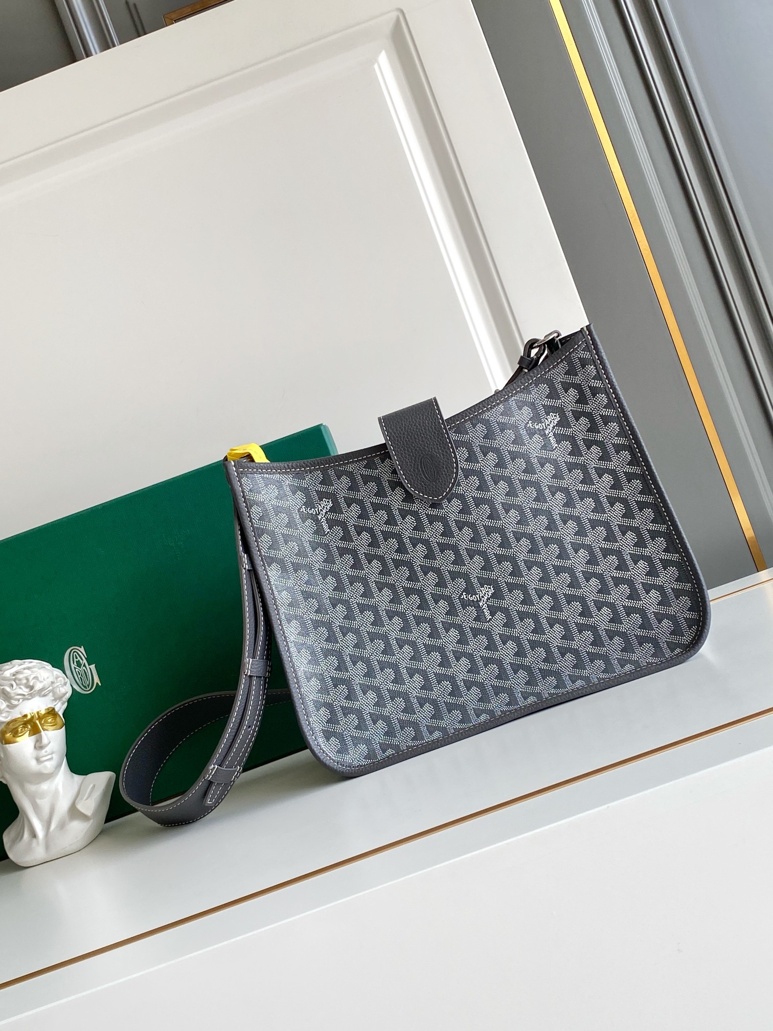Cheap Goyard AAA quality Bags in 226070, $110 USD- [IB226070] - Replica Goyard AAA quality Bags