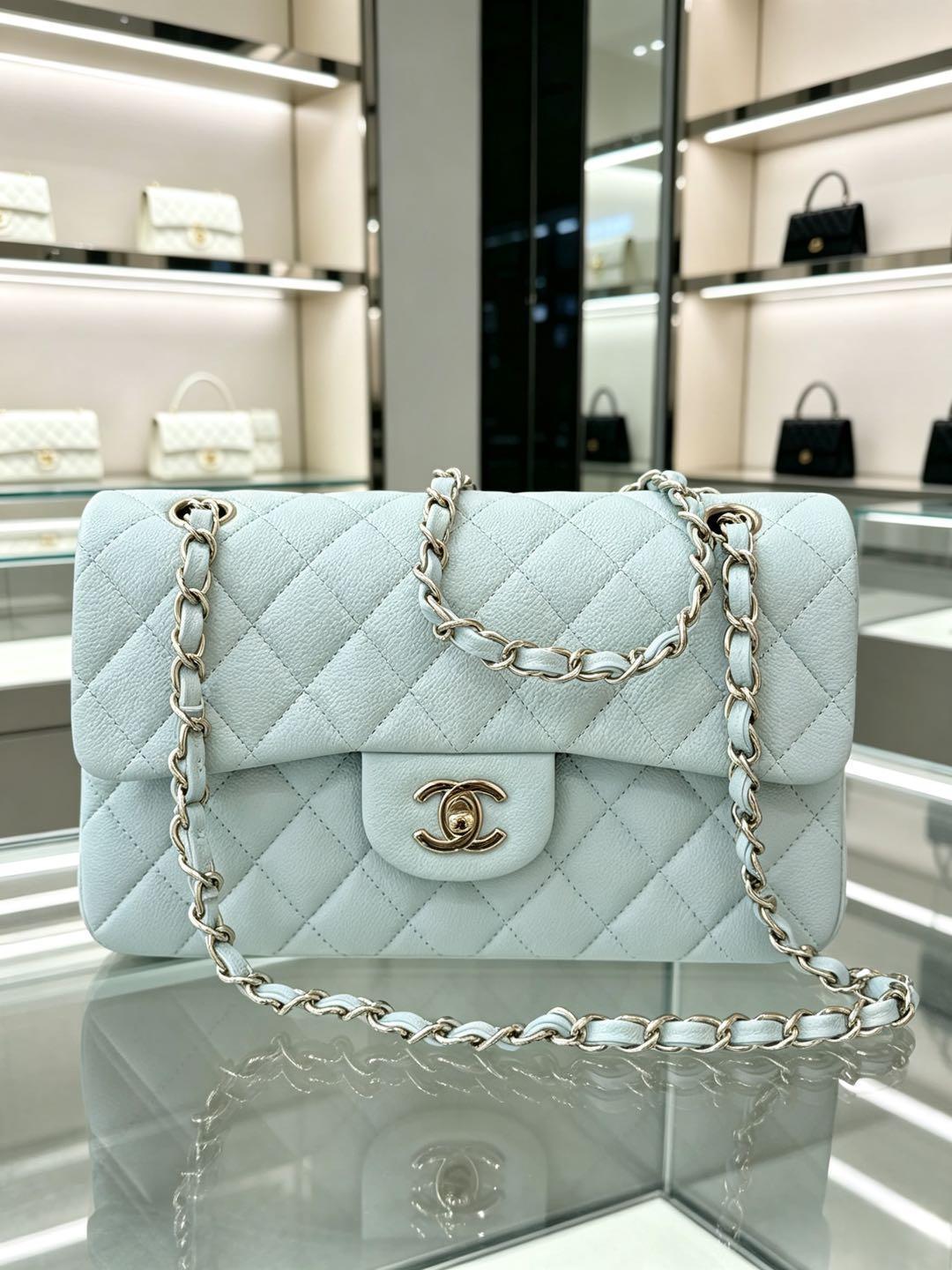 Cheap Chanel AAA quality Handbags in 226088, $130 USD- [IB226088] - Replica Chanel AAA quality Handbags