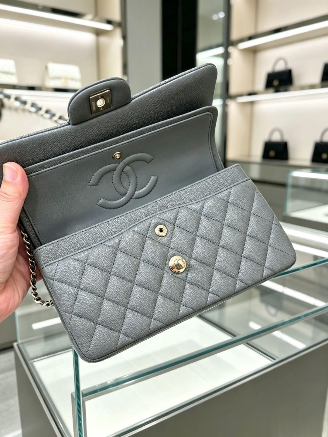 Cheap Chanel AAA quality Handbags in 226089, $130 USD- [IB226089] - Replica Chanel AAA quality Handbags
