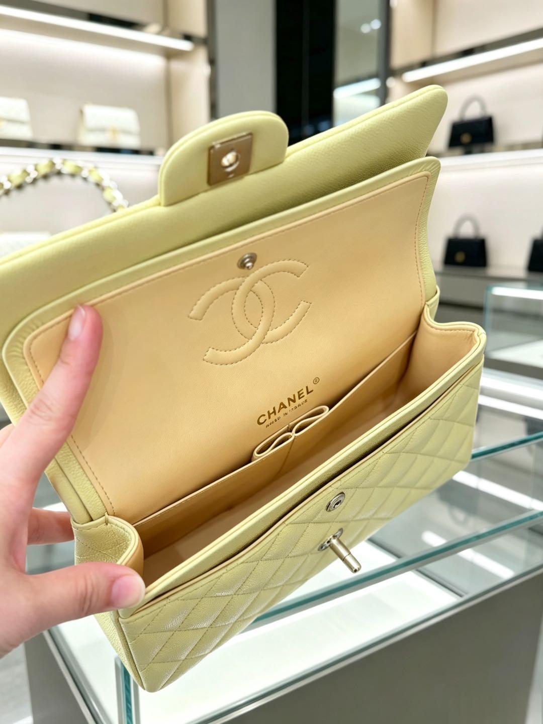Cheap Chanel AAA quality Handbags in 226091, $130 USD- [IB226091] - Replica Chanel AAA quality Handbags