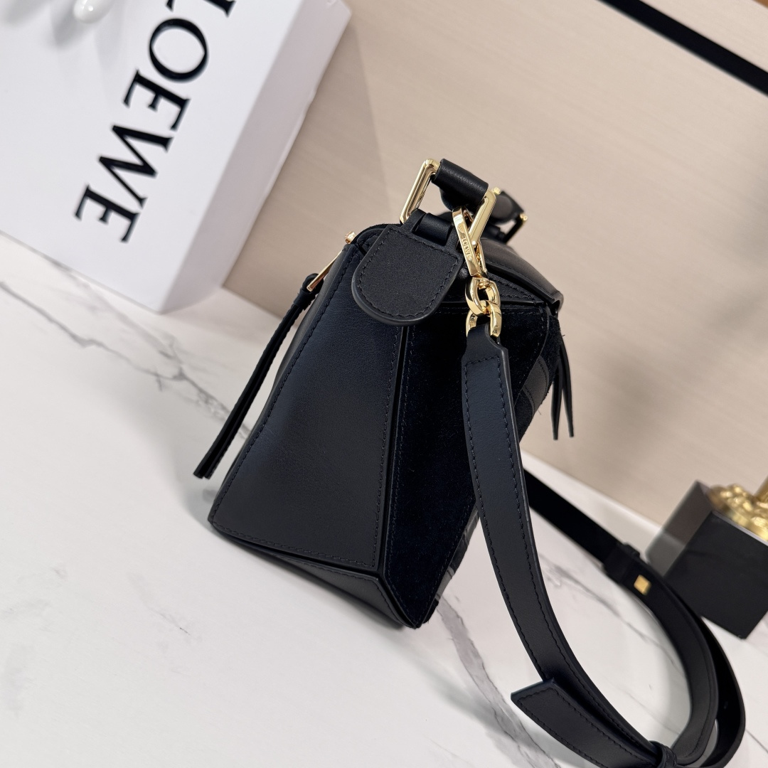 Cheap Loewe Bags in 226098, $145 USD- [IB226098] - Replica Loewe Bags