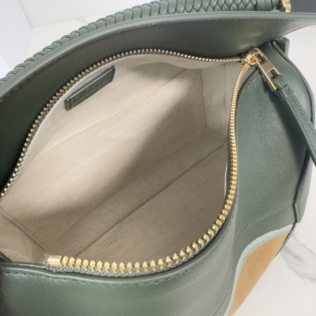 Cheap Loewe Bags in 226100, $145 USD- [IB226100] - Replica Loewe Bags