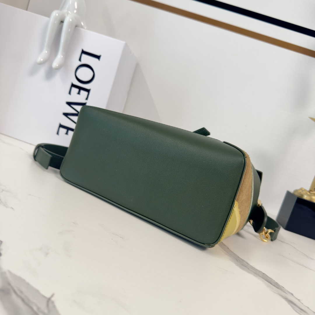 Cheap Loewe Bags in 226100, $145 USD- [IB226100] - Replica Loewe Bags