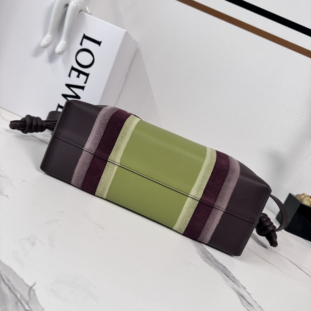 Cheap Loewe Bags in 226104, $155 USD- [IB226104] - Replica Loewe Bags