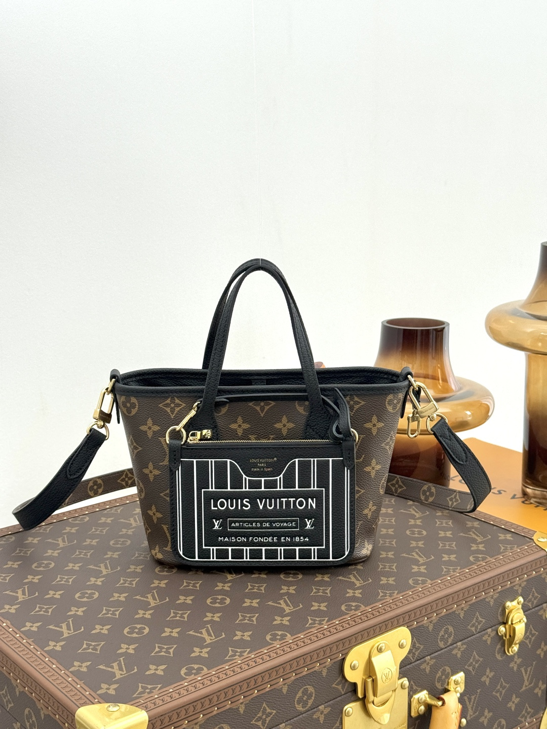 Cheap Louis Vuitton AAA Quality Handbags in 226106, $105 USD- [IB226106] - Replica Louis Vuitton AAA Quality Handbags