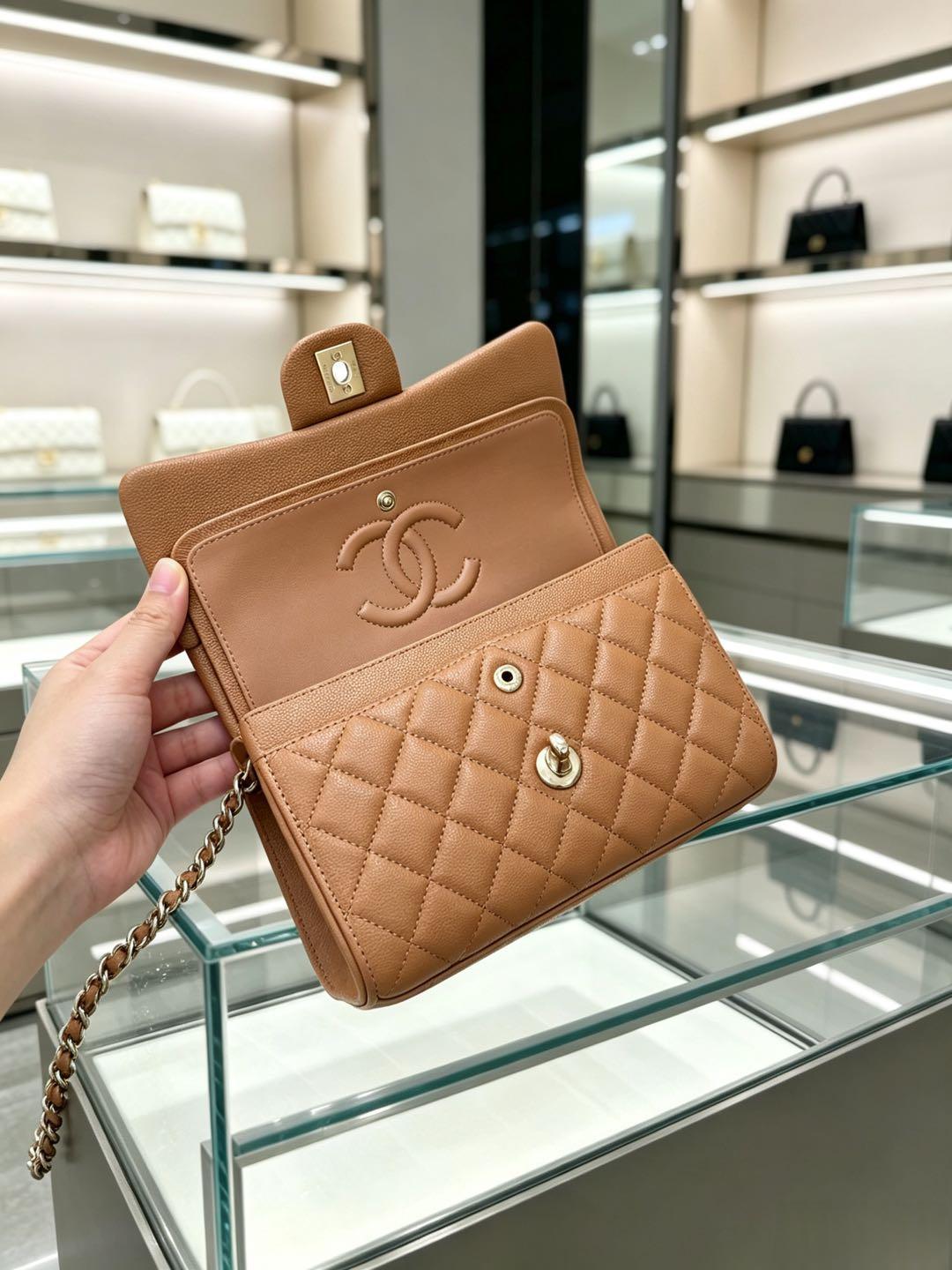 Cheap Chanel AAA quality Handbags in 226121, $130 USD- [IB226121] - Replica Chanel AAA quality Handbags