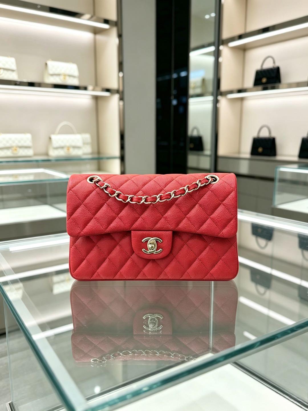 Cheap Chanel AAA quality Handbags in 226122, $130 USD- [IB226122] - Replica Chanel AAA quality Handbags