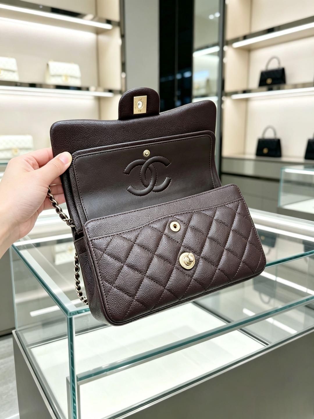 Cheap Chanel AAA quality Handbags in 226123, $130 USD- [IB226123] - Replica Chanel AAA quality Handbags