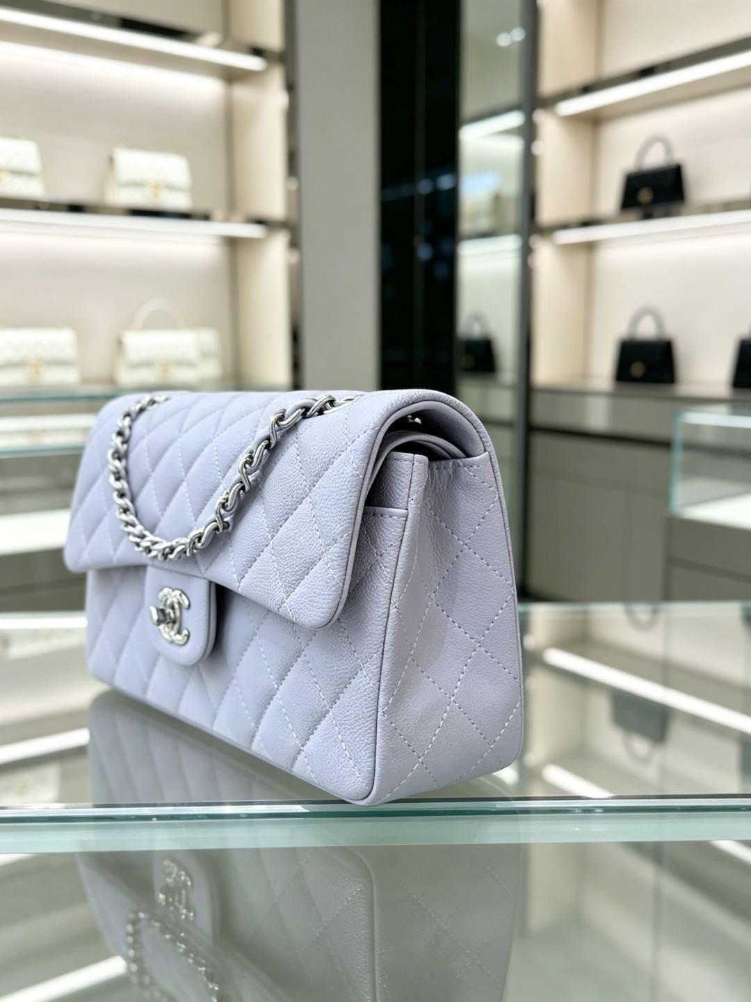 Cheap Chanel AAA quality Handbags in 226124, $130 USD- [IB226124] - Replica Chanel AAA quality Handbags