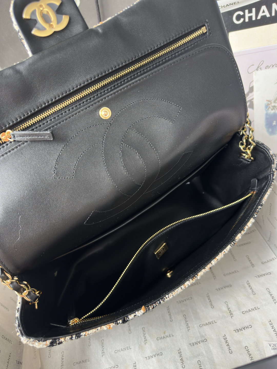Cheap Chanel AAA quality Handbags in 226126, $130 USD- [IB226126] - Replica Chanel AAA quality Handbags