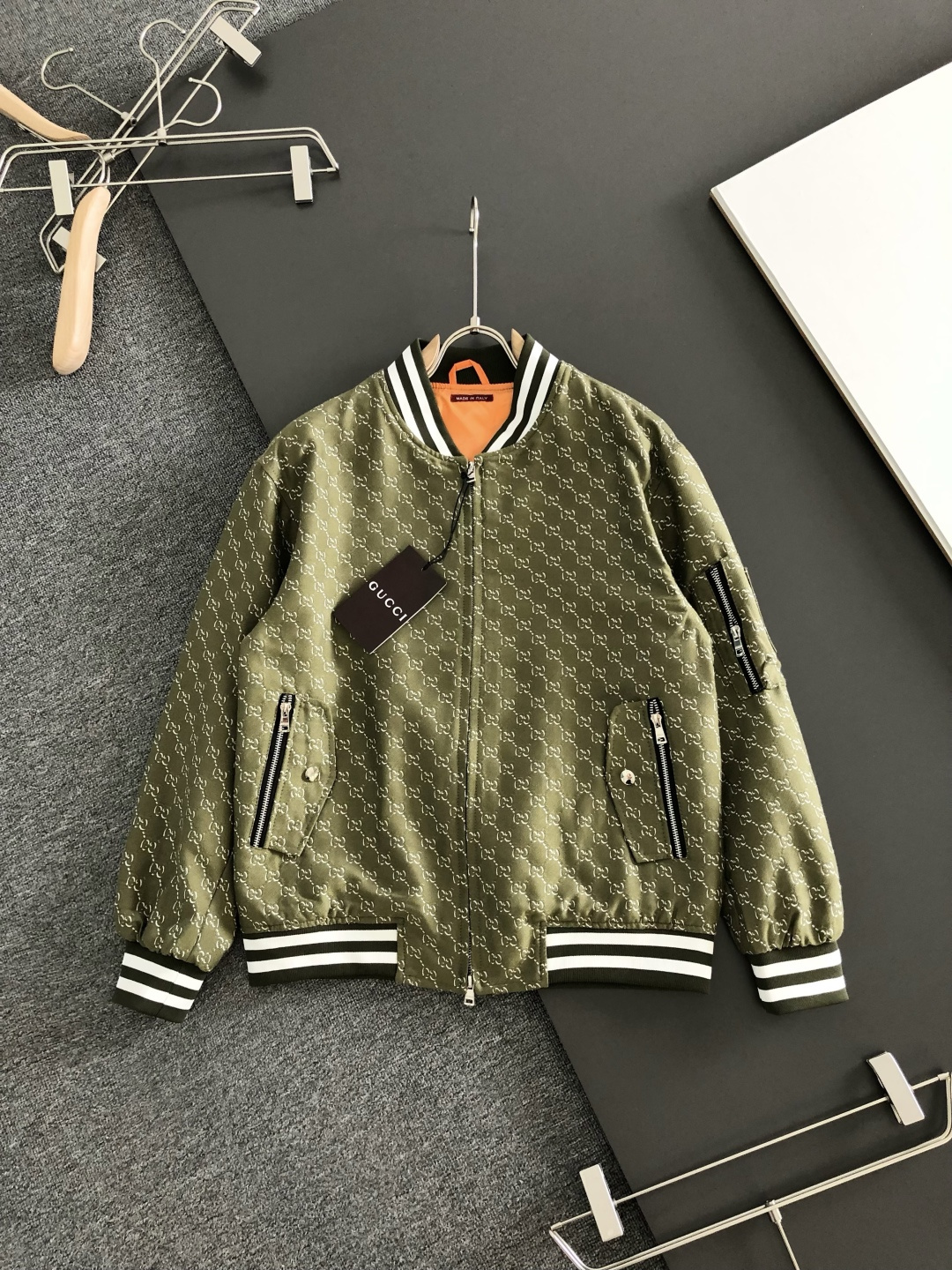 Cheap Gucci Thin Jackets For Men in 226138, $95 USD- [IB226138] - Replica Gucci Thin Jackets For Men