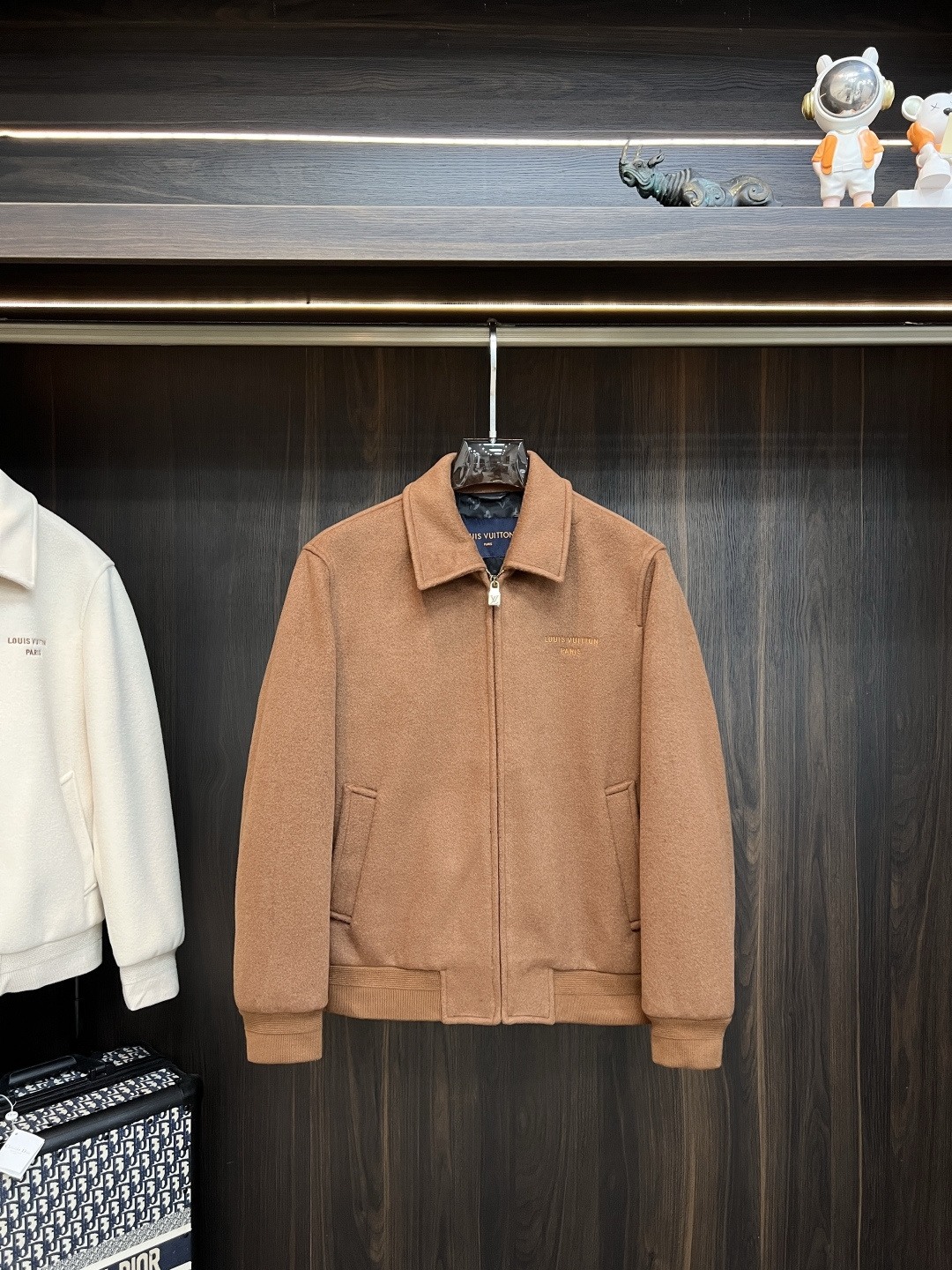 Cheap Louis Vuitton Thin Jackets For Men in 226193, $110 USD- [IB226193] - Replica Louis Vuitton Thin Jackets For Men