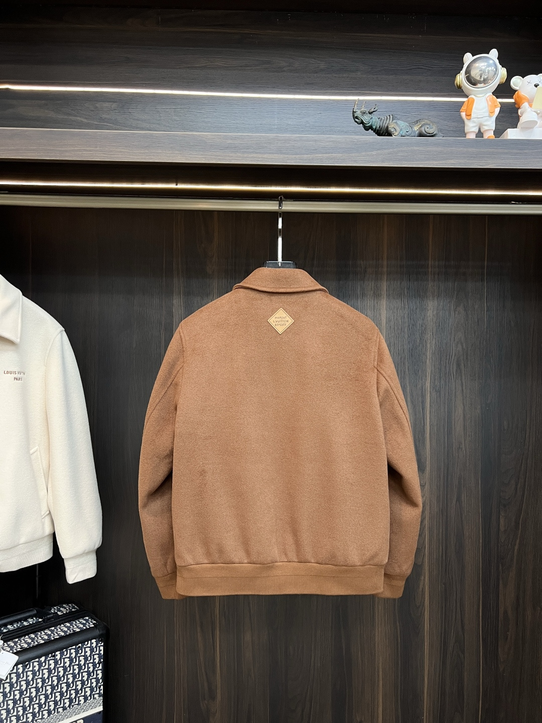 Cheap Louis Vuitton Thin Jackets For Men in 226193, $110 USD- [IB226193] - Replica Louis Vuitton Thin Jackets For Men