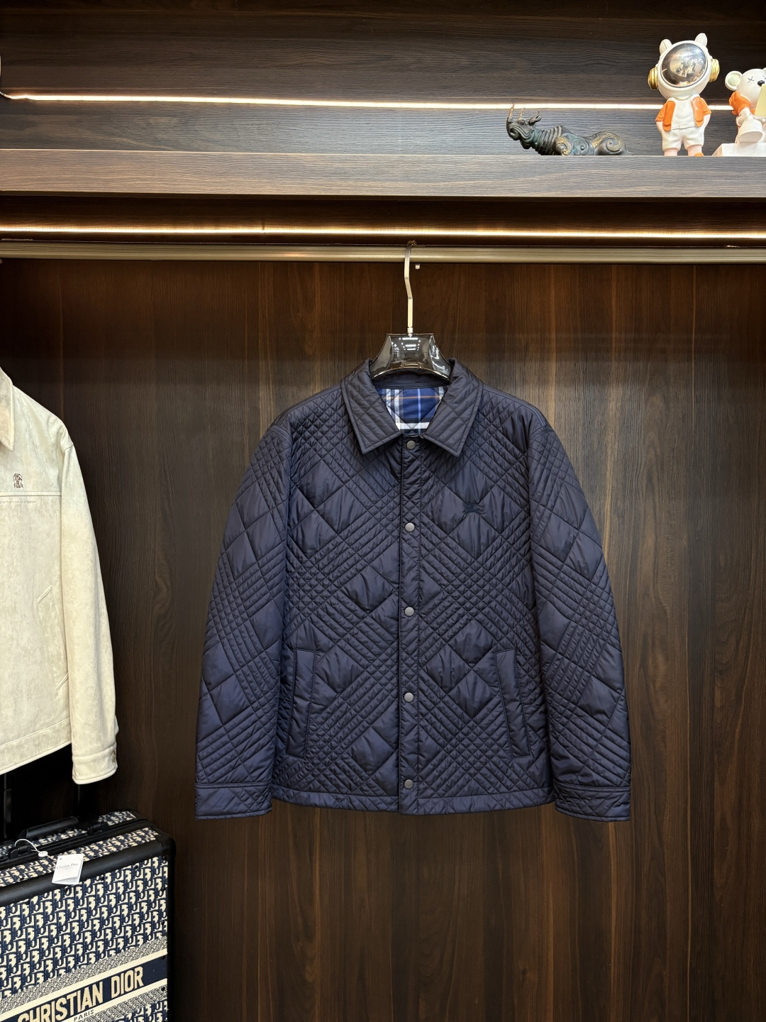 Cheap Burberry Trench Coats For Men in 226198, $140 USD- [IB226198] - Replica Burberry Trench Coats For Men