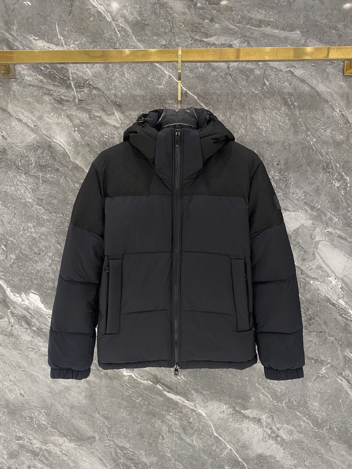 Cheap Louis Vuitton Thick Jackets For Men in 226437, $220 USD- [IB226437] - Replica Louis Vuitton Thick Jackets For Men