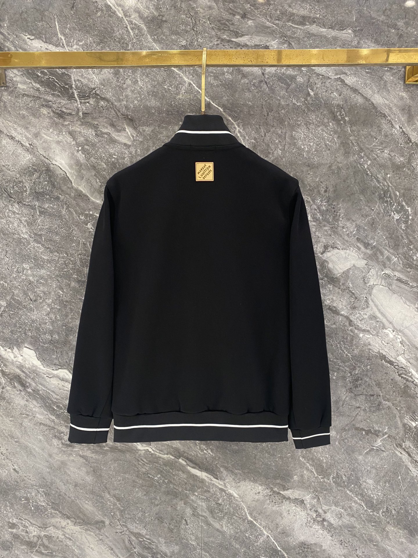 Cheap Louis Vuitton Tracksuits for Men in 226453, $105 USD- [IB226453] - Replica Louis Vuitton Tracksuits for Men