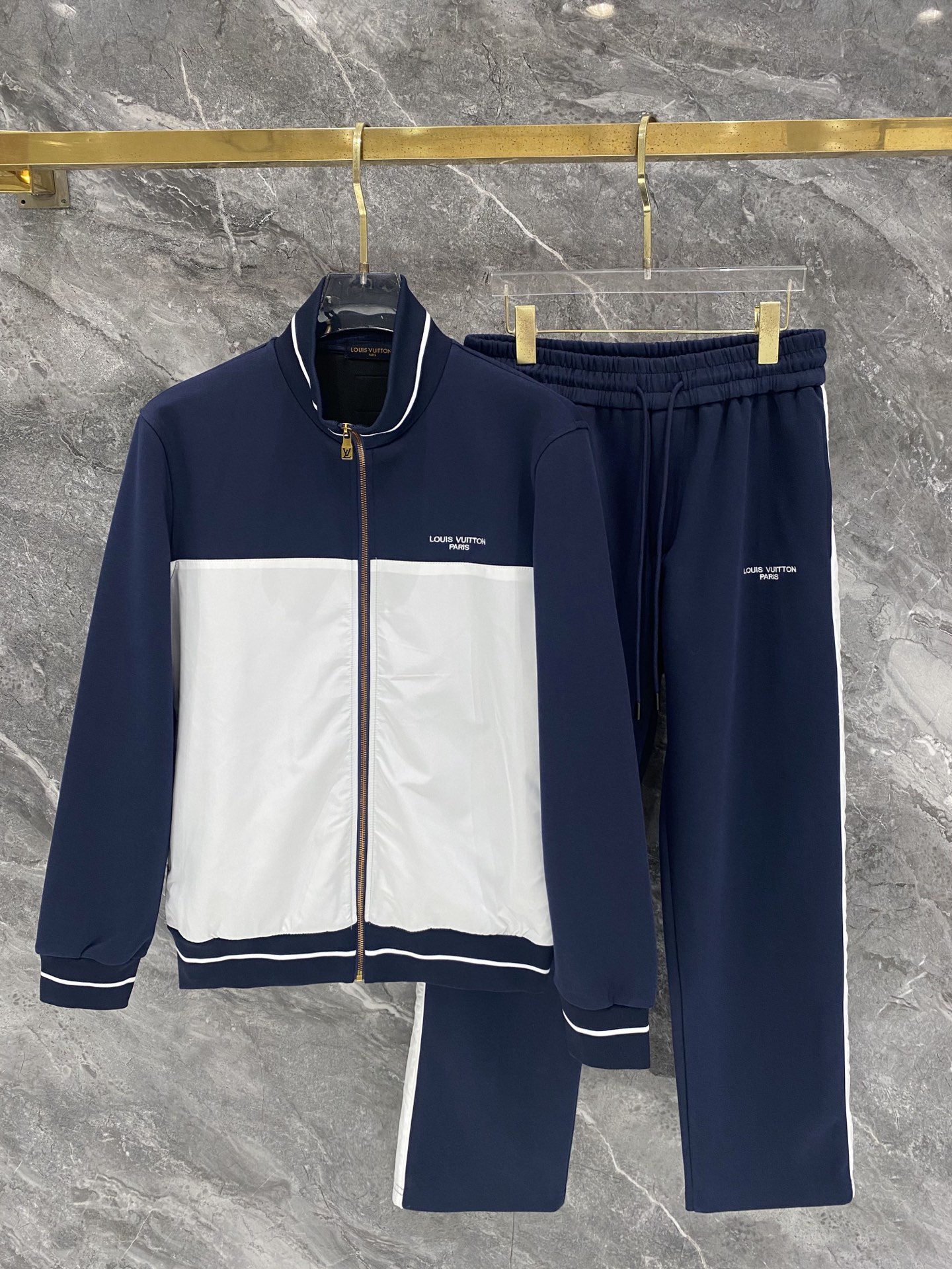 Cheap Louis Vuitton Tracksuits for Men in 226454, $105 USD- [IB226454] - Replica Louis Vuitton Tracksuits for Men