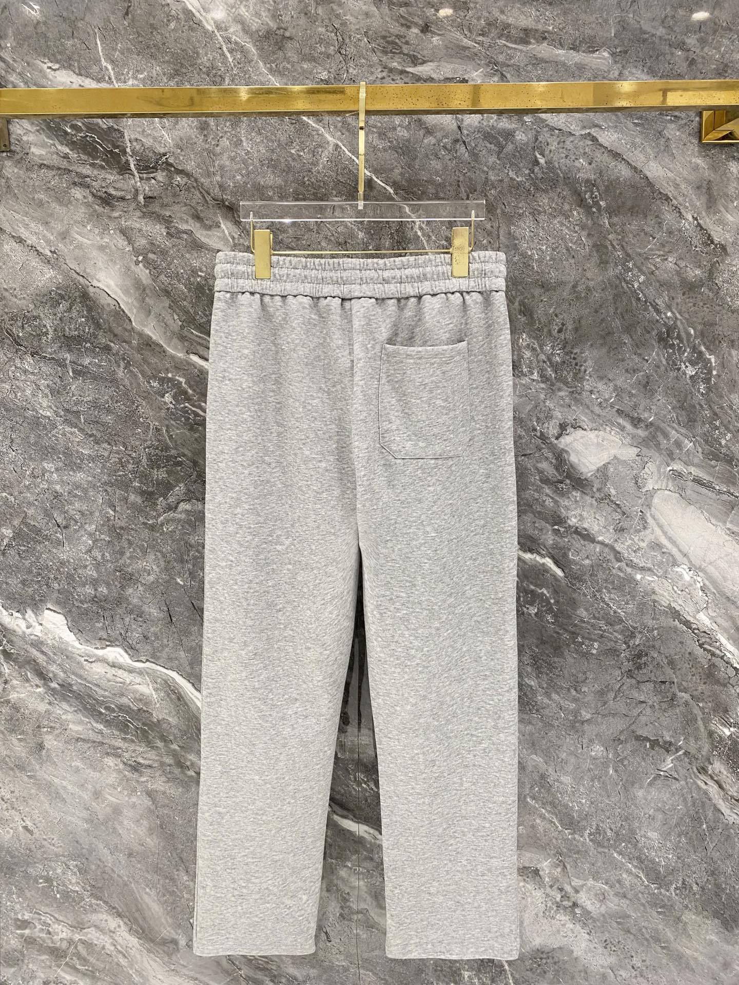 Cheap Louis Vuitton Tracksuits for Men in 226456, $105 USD- [IB226456] - Replica Louis Vuitton Tracksuits for Men